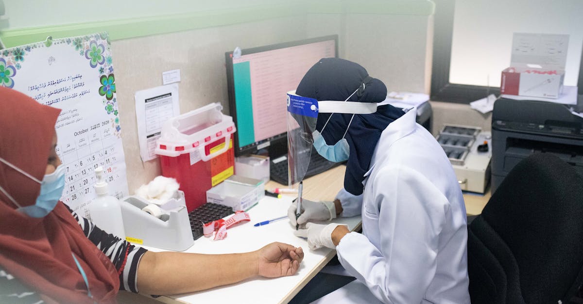 Netflix《機智住院醫生生活》6大劇情角色看點,揭秘MZ世代醫生日常與律帝醫院宇宙