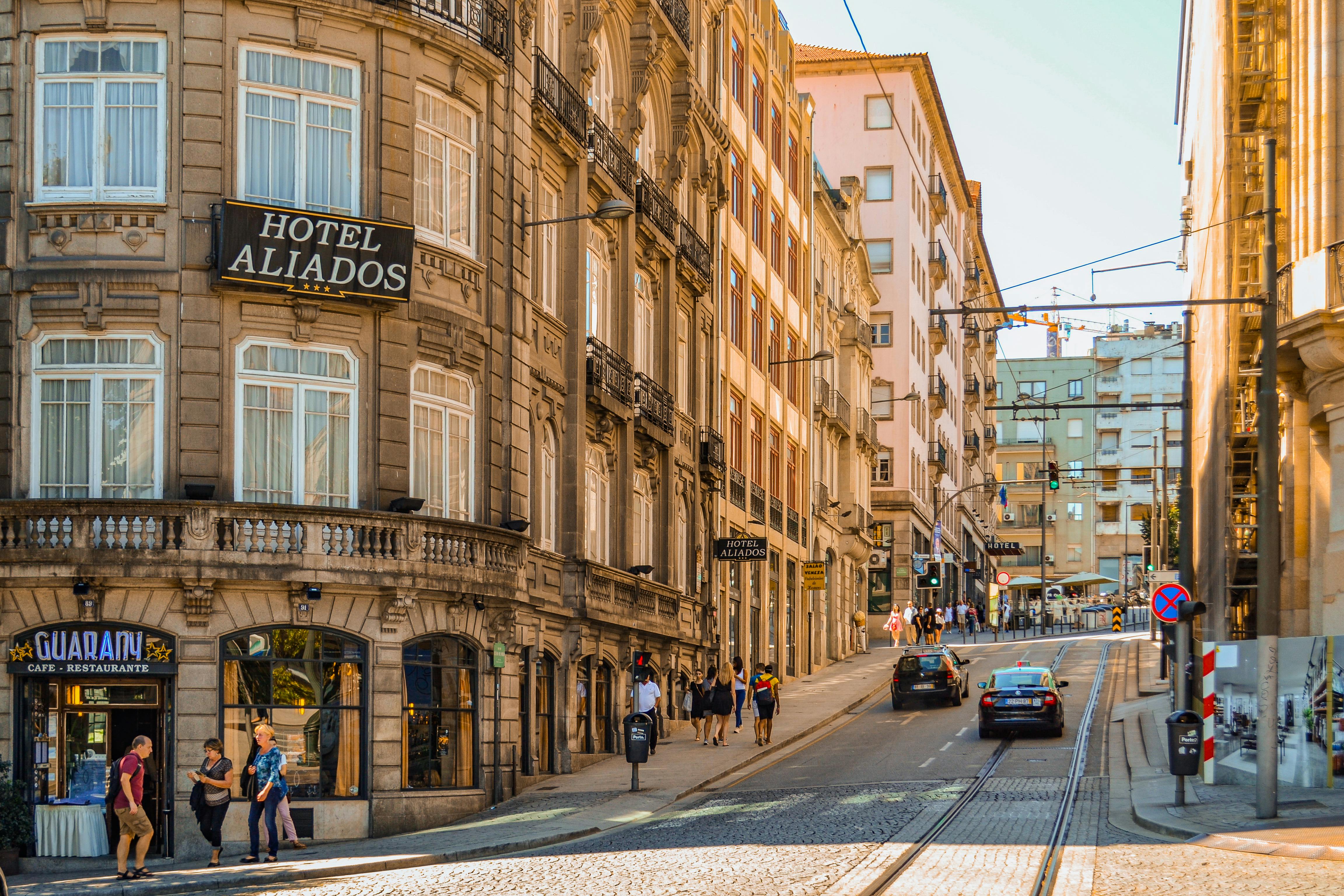 Uber adding hotel bookings — Photo by Renata Moraes on Pexels