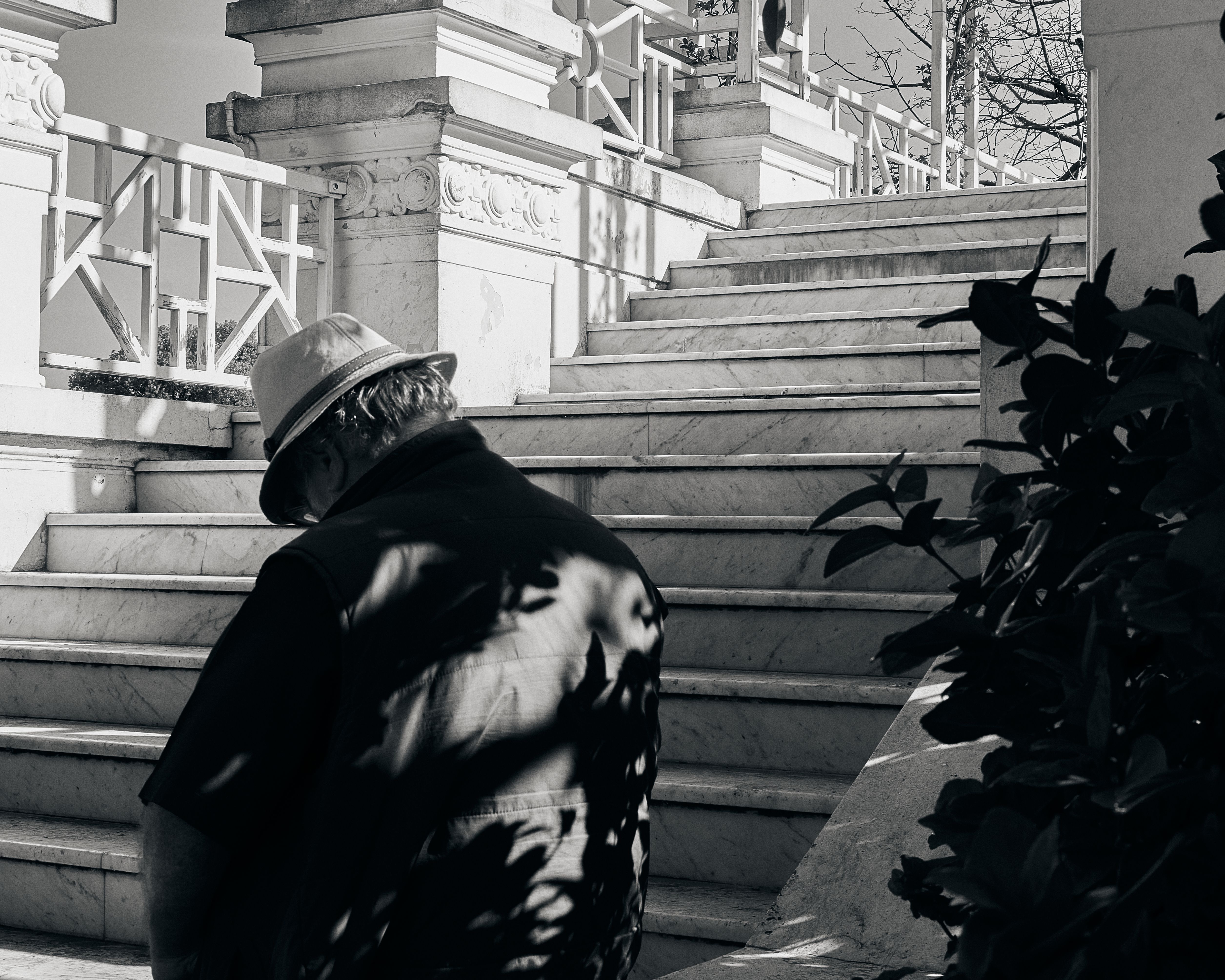 senior struggling with stairs