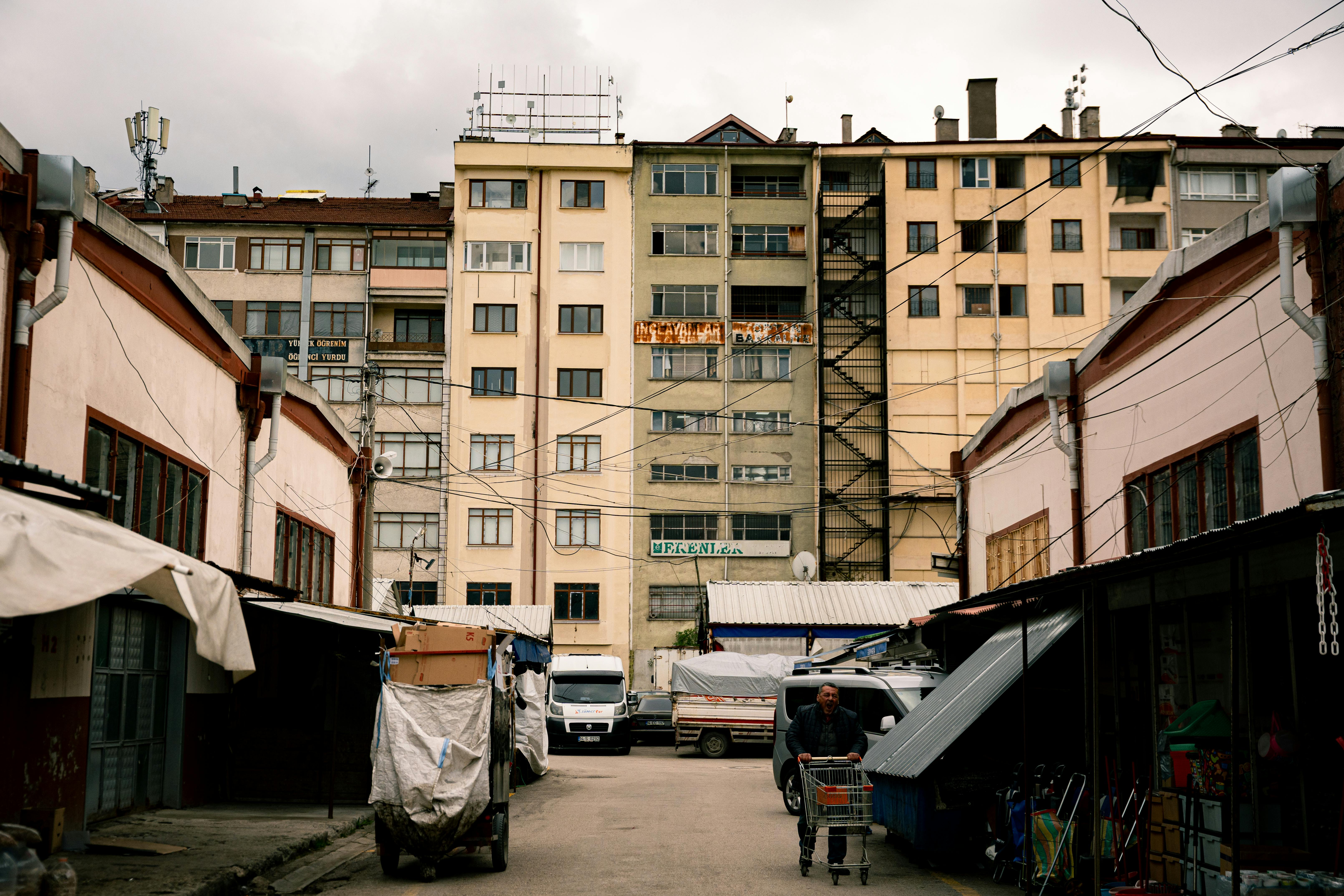 What Is The Role Of Cryptocurrency In Social Media?