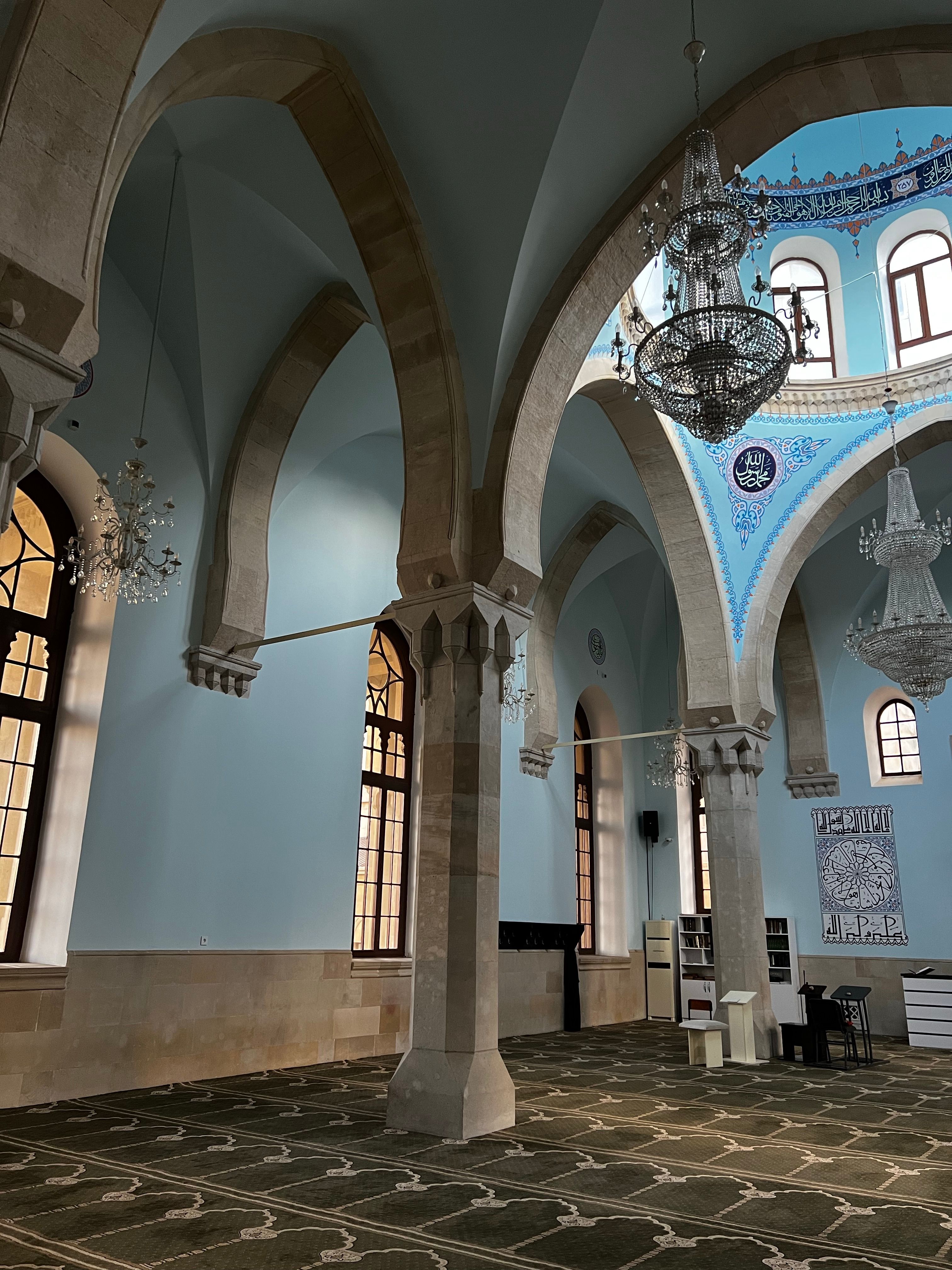 Elegant Interior of Historic Mosque with Columns · Free Stock Photo
