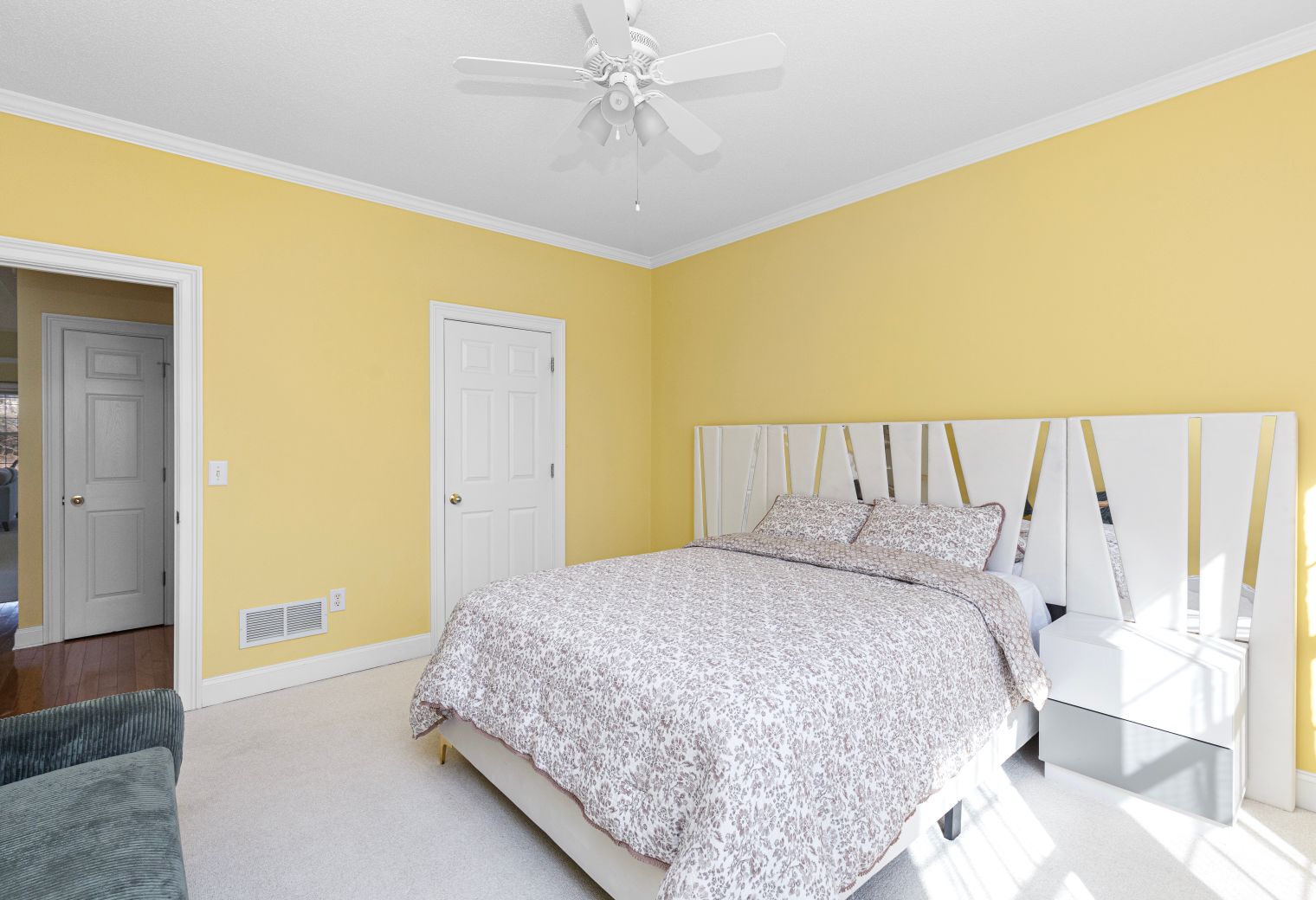 Interior Painting in West Wickham — quality trade paint going on in two coats