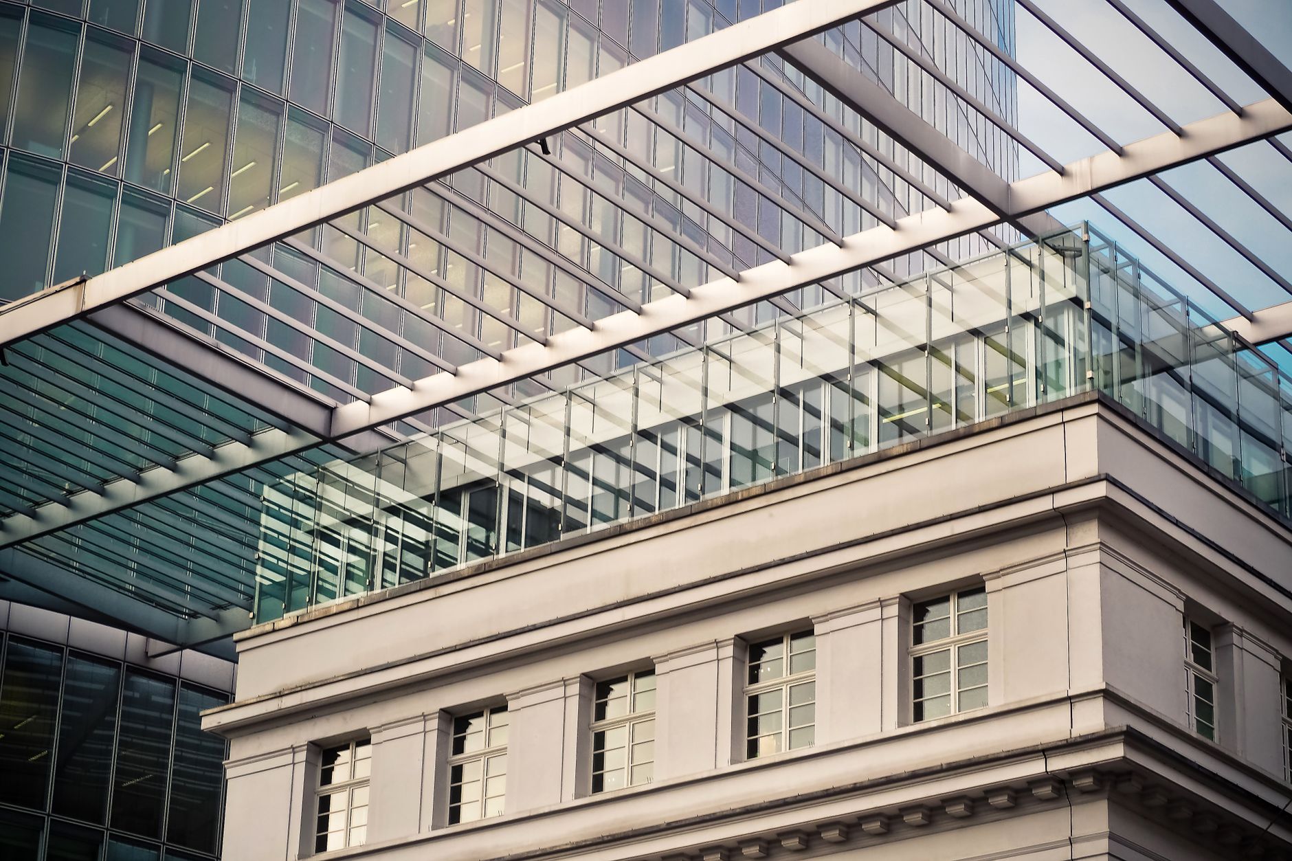 Bank-Transformation oder digitaler Nebel: Das neue Spiel der Credit Suisse Nachfolger