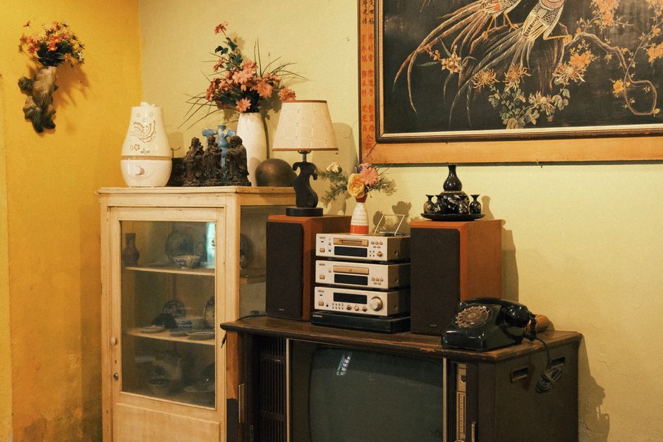 Craft Master kits were built for exactly this kind of room