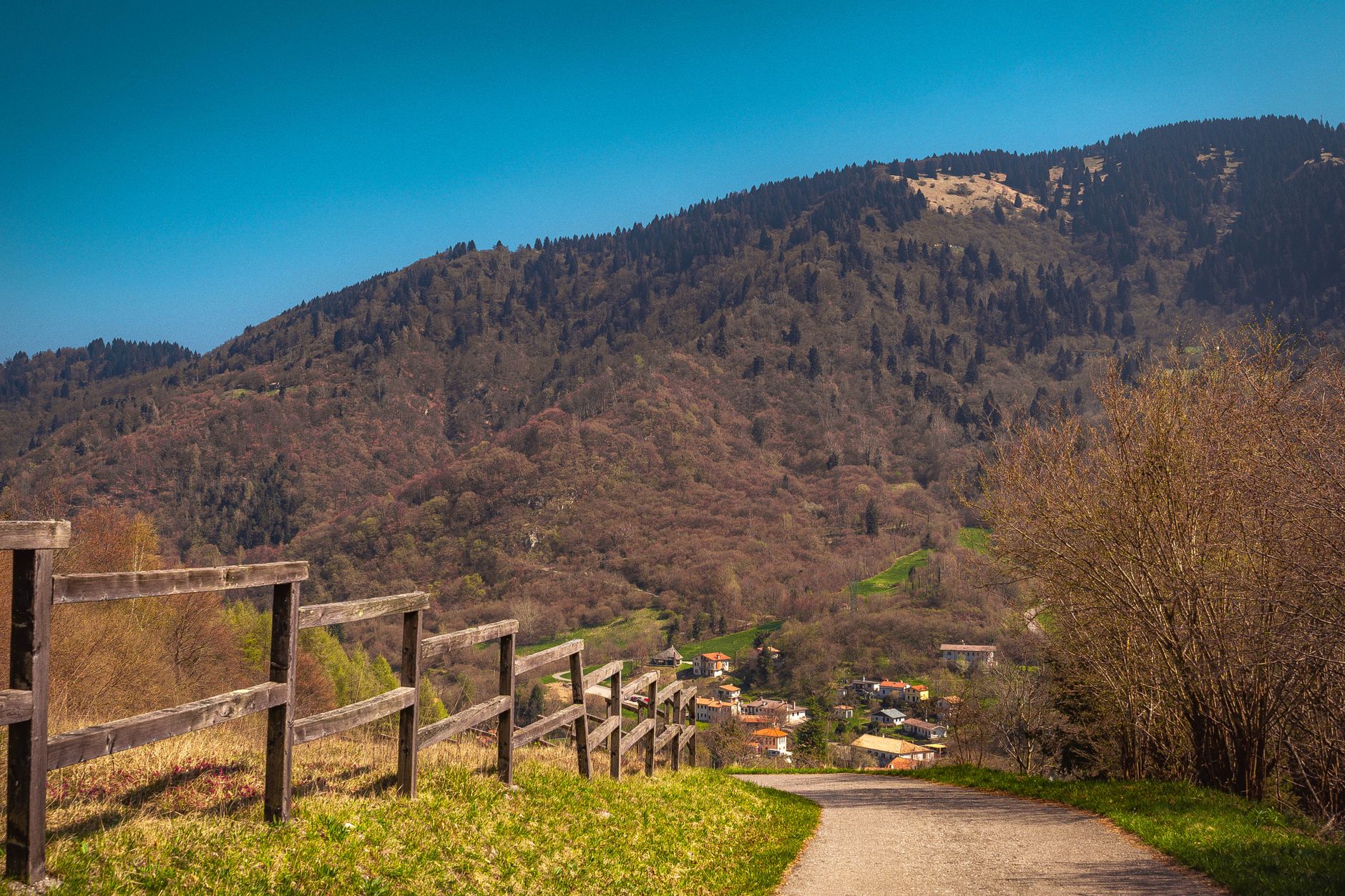 Cévennes hors saison : guide pratique pour un séjour de printemps 2026 entre patrimoine et randonnées tranquilles - illustration