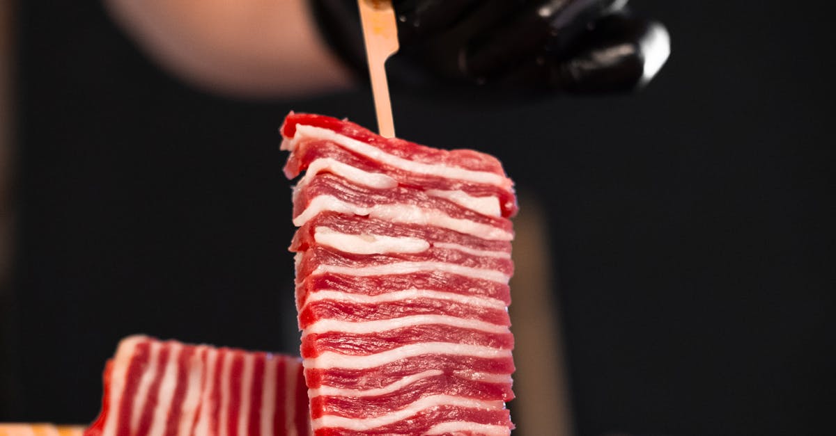 弘光科大陳昱蓁勇奪新加坡國際廚藝挑戰賽銀牌