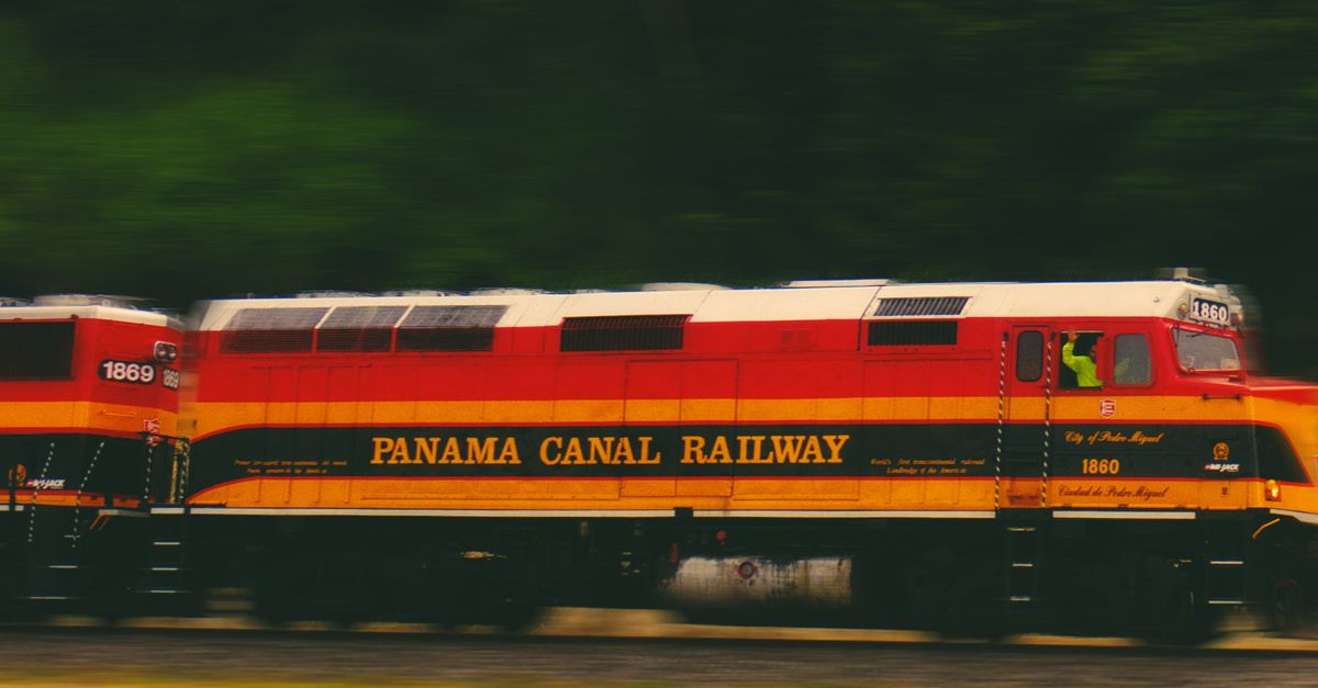 Panama Train Panama Canal Railway Train in Motion · Free Stock Photo