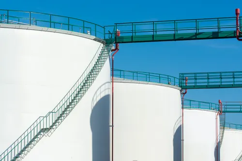 Oil Tops $102 as Global Stockpile Buffer Runs Out