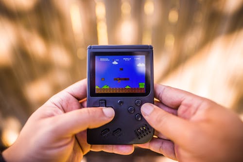 Foto Fokus Dangkal Dari Konsol Game Boy