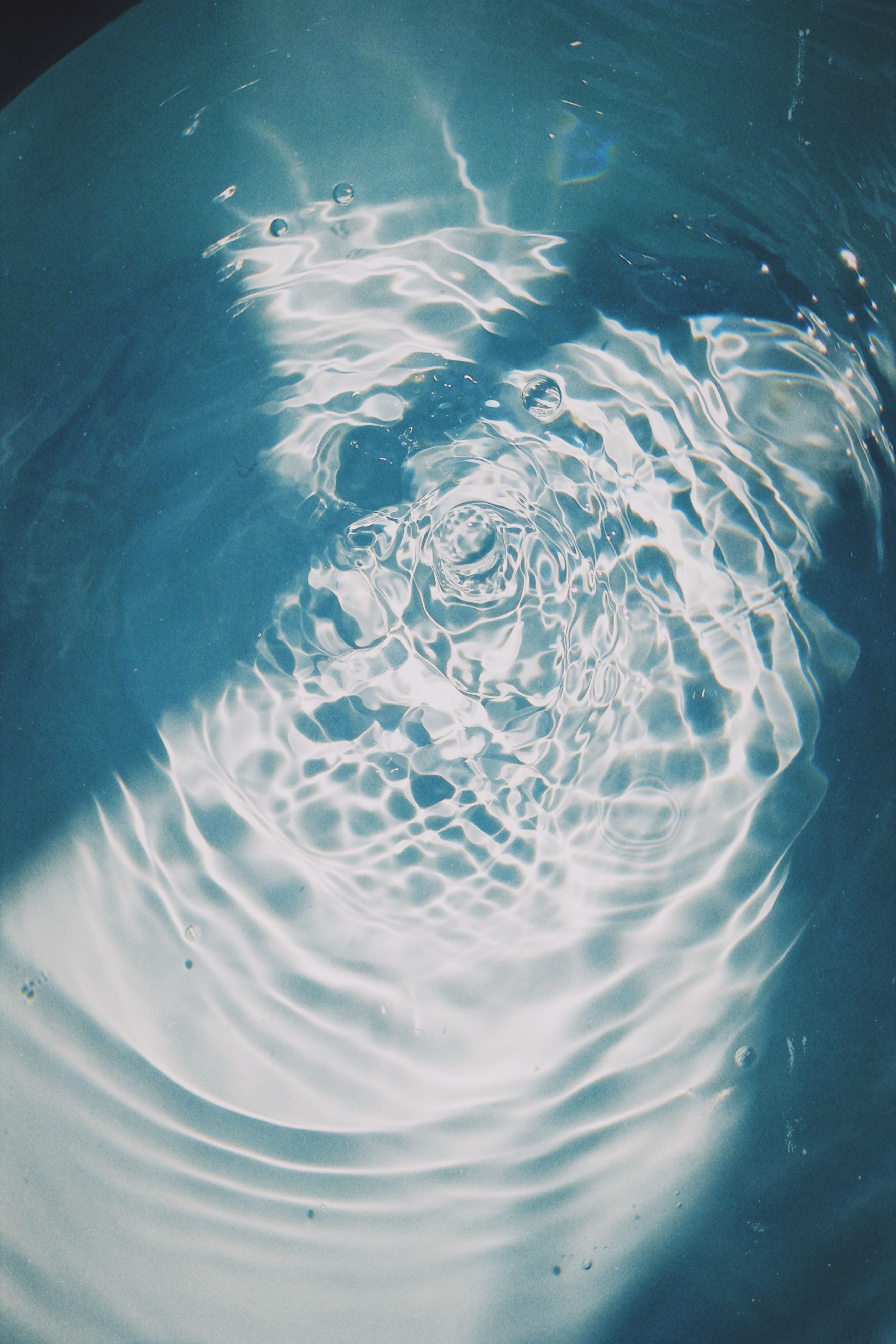 Enchanting Patterns of Sunlit Water Ripples · Free Stock Photo