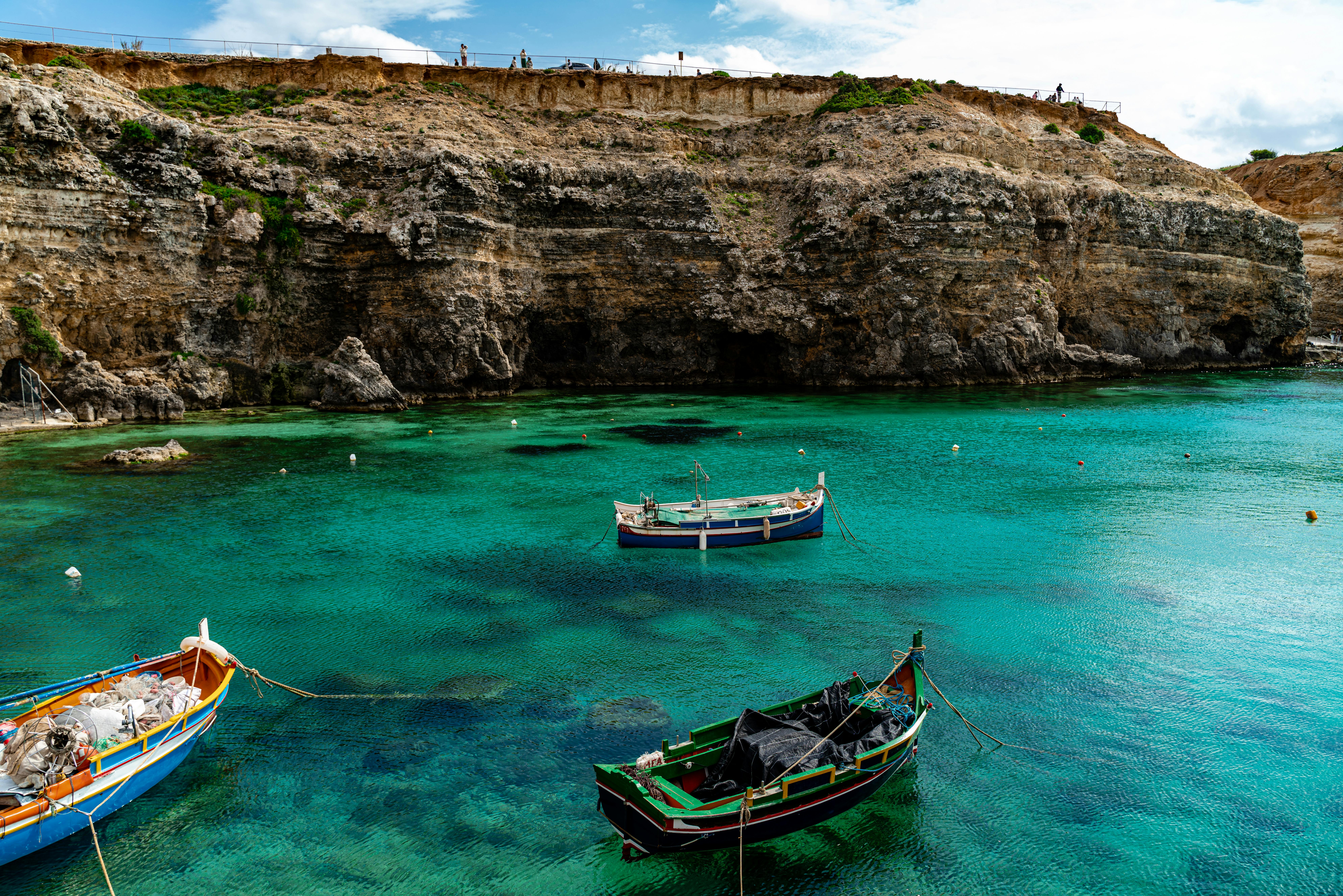 Xlendi Bay Gozo: Fishing Village & Swimming Guide