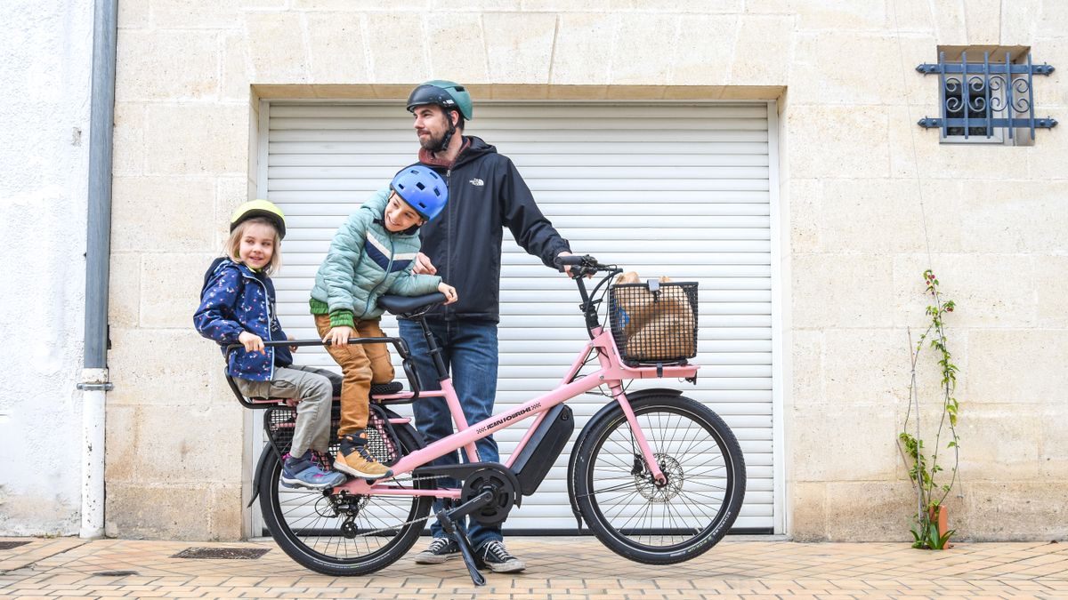 Vélo cargo compact pour les trajets du quotidien : modèle urbain ou longtail ?
