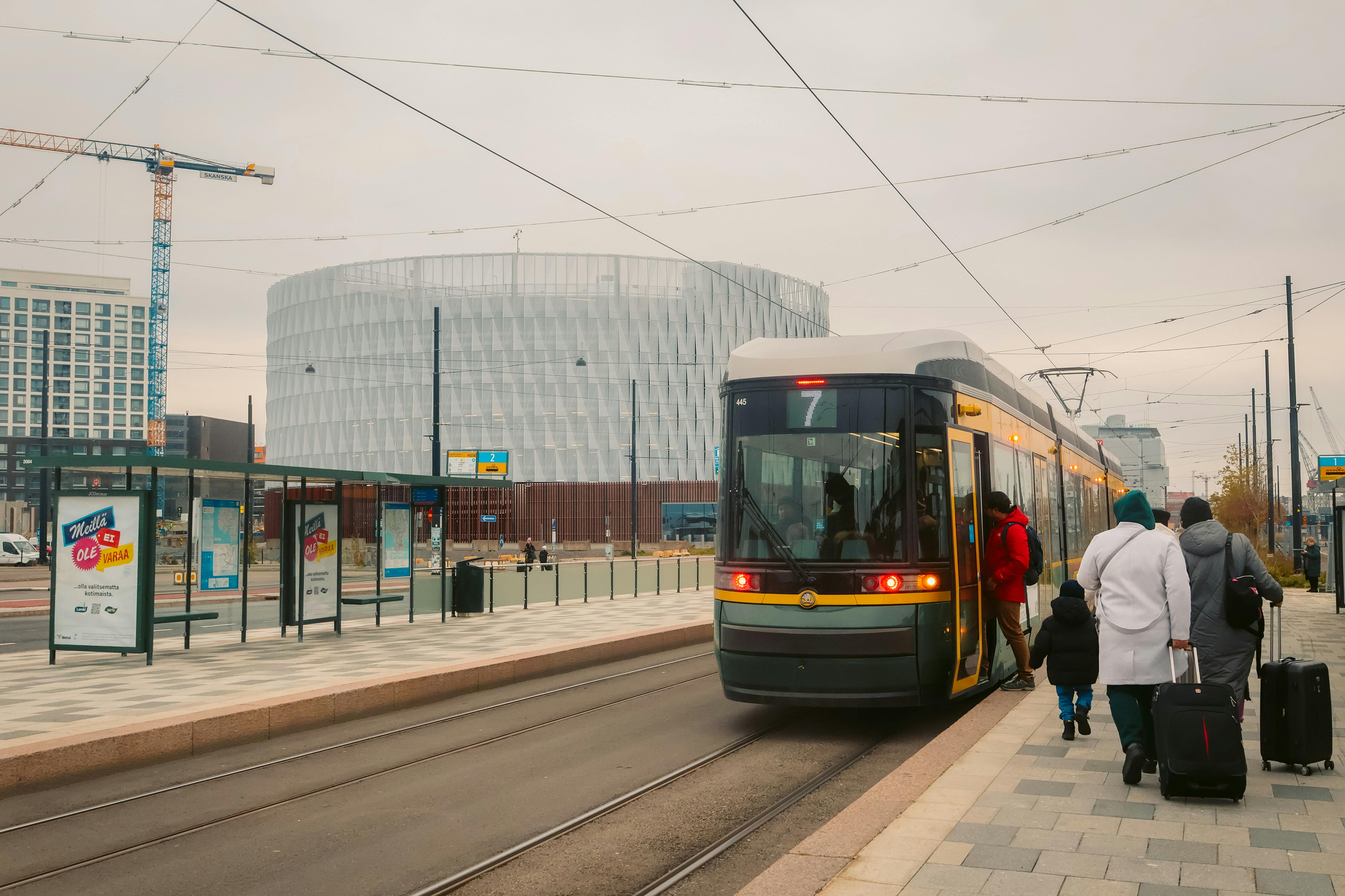 HELSINKI TO KAKSLAUTTANEN visual data 3