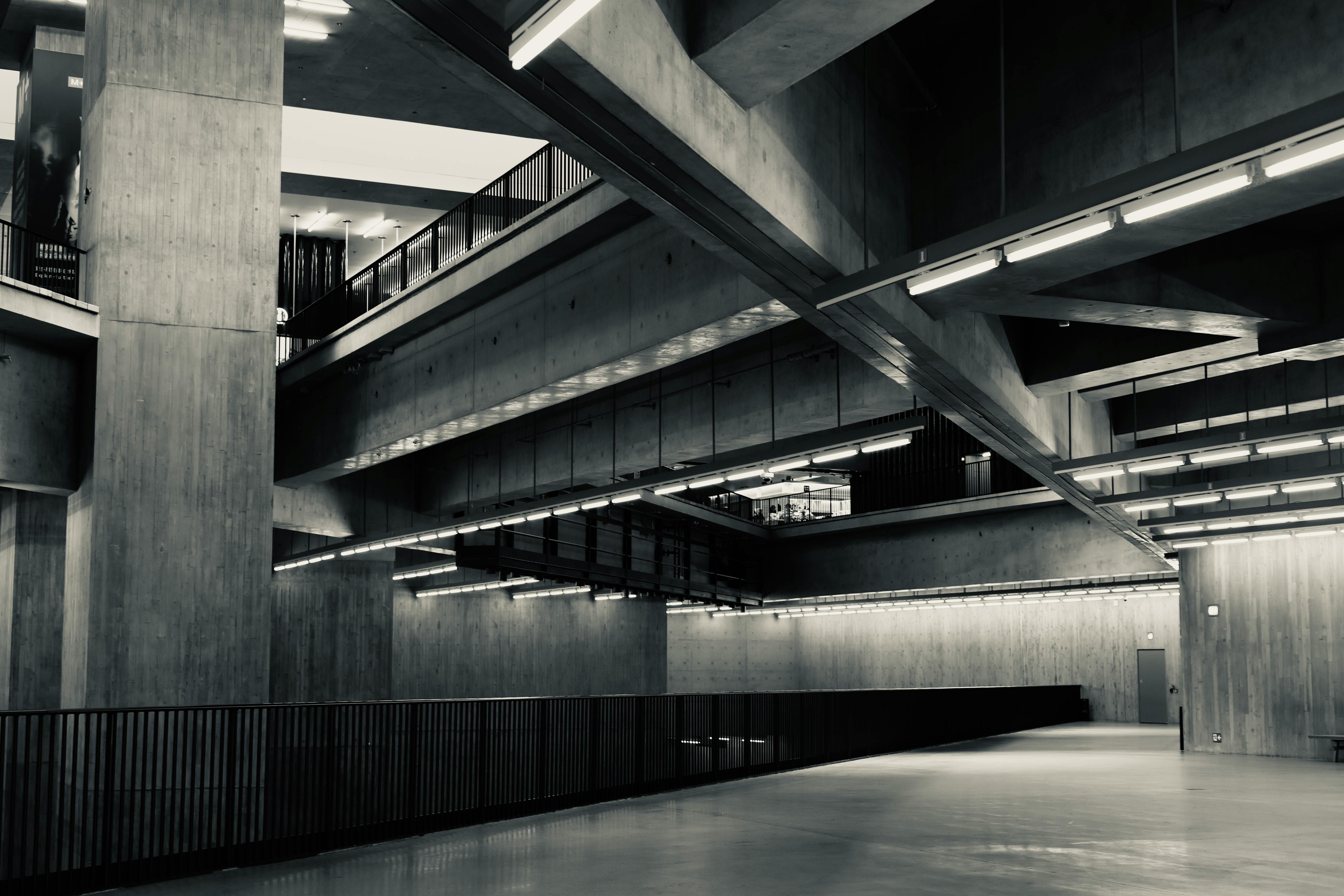 Platform Engineering: Building Internal Developer Platforms to Improve Developer Productivity — Photo by Man Lau on Pexels