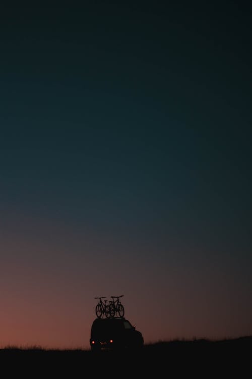 Silhouette Photo of a Vehicle