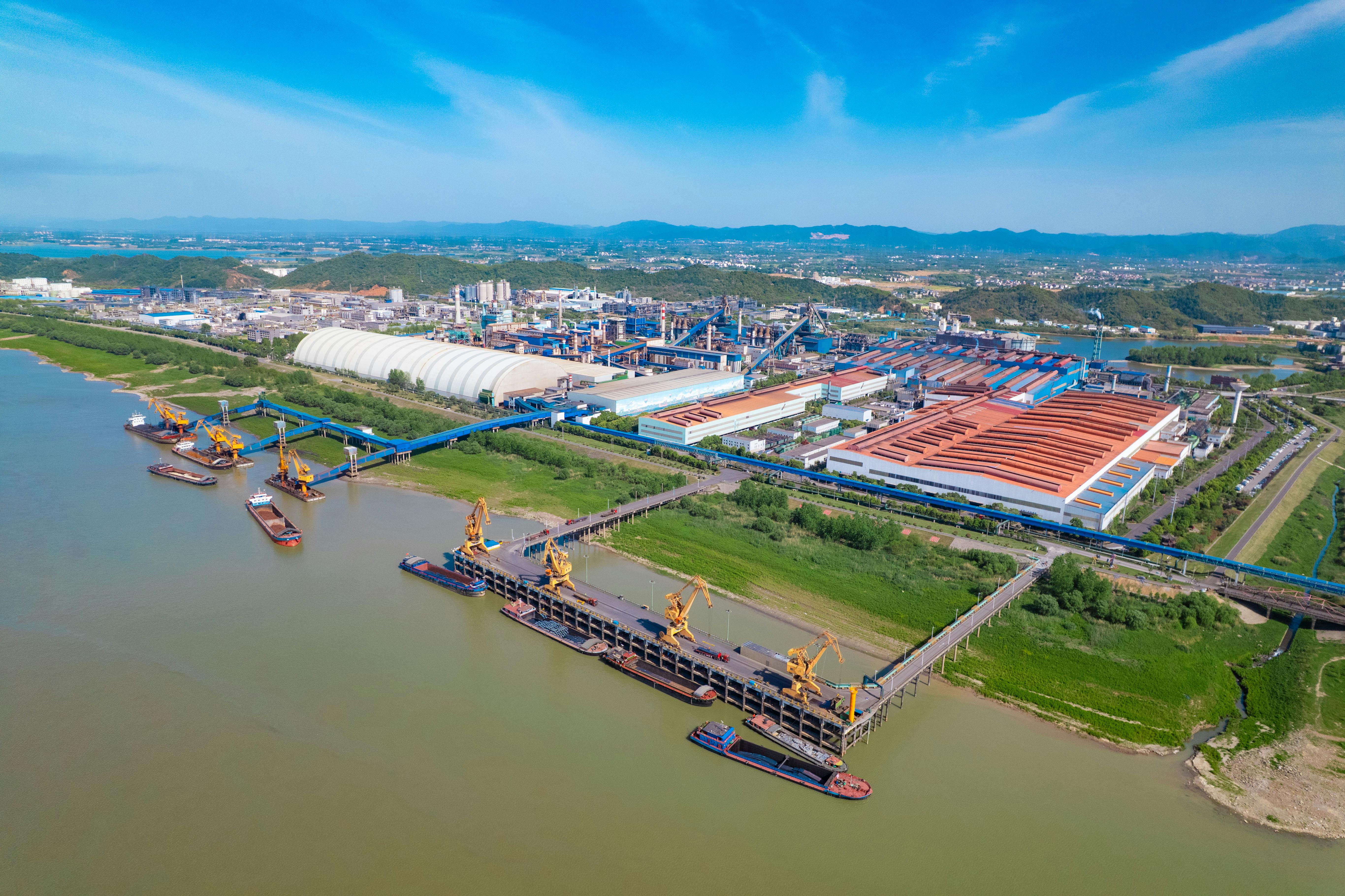 Maritime Business Diversification - Maritime business operations and services