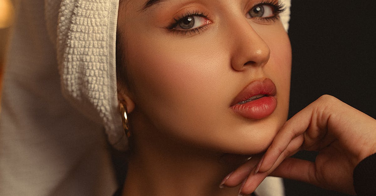 4月16日財經早餐:歐美談判陷僵局,黃金再創歷史新高!美股收跌、美元強勢回歸百點大關