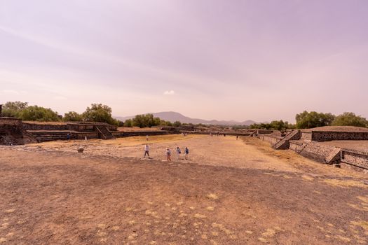 Teotihuacán pyramids at dawn — Mexico City