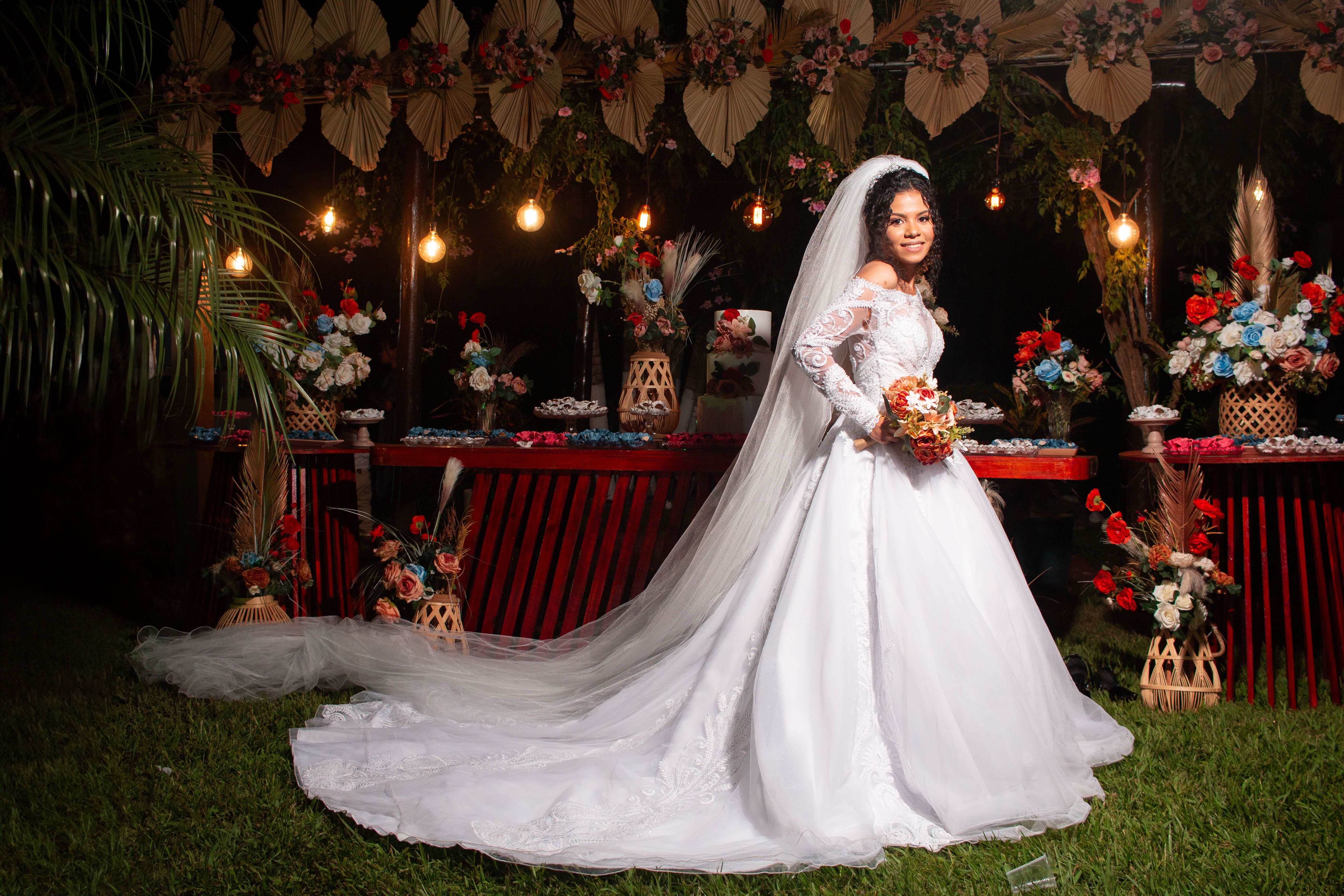 Vera Wang Bride e David’s Bridal: Nova coleção para noivas modernas