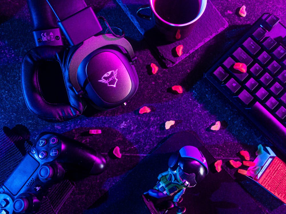 Free Flatlay of Gaming Equipments Stock Photo