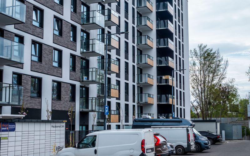 Why Surface Parking is a Valuable Feature in Modern Residential Projects