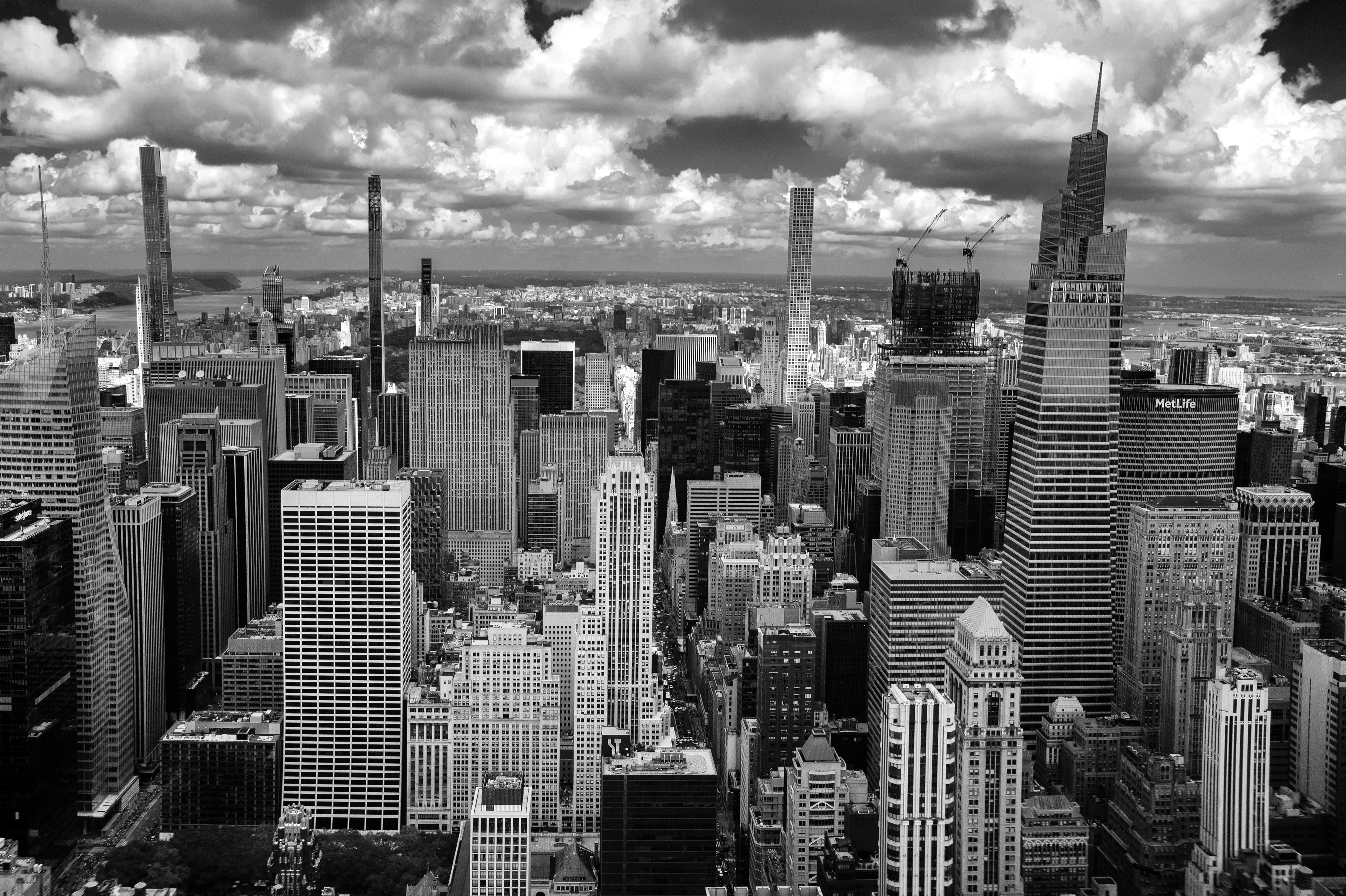 Featured image for: Charlotte vs New York City: A Detailed Comparison of Cost, Jobs, Lifestyle