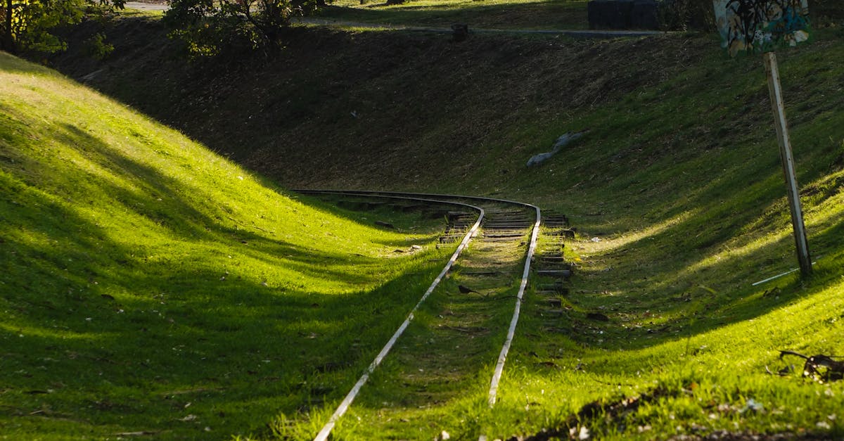 舊山線鐵道自行車攜手日韓簽署MOU,苗栗科技觀光新里程碑
