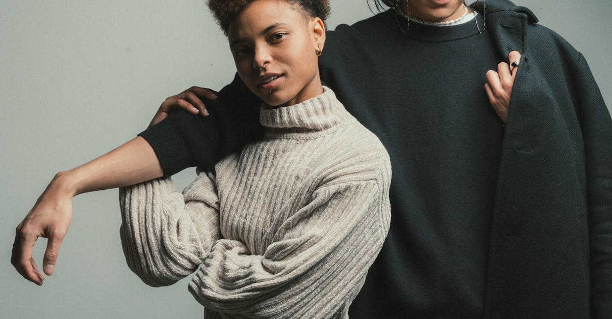 人間香奈兒換人做!《機智住院醫生生活》高允貞私服根本小香控,毛呢外套這樣穿超減齡