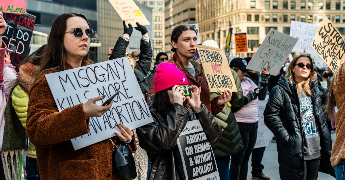 藍營號召群眾北檢抗議盧秀燕 有勇氣真的很了不起!