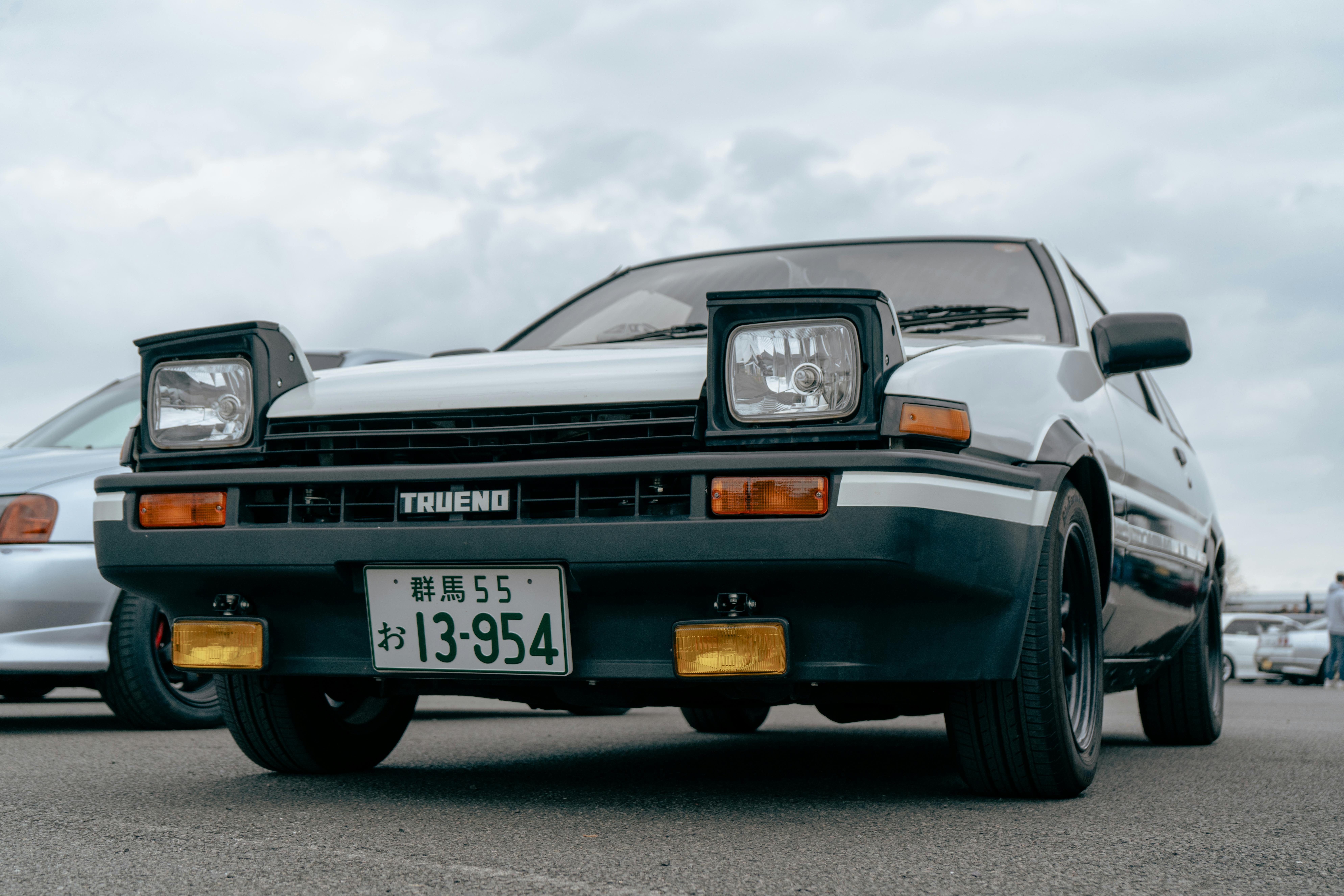 Toyota recalls 550,000 vehicles over seat defect — Photo by Michael Bevan on Pexels