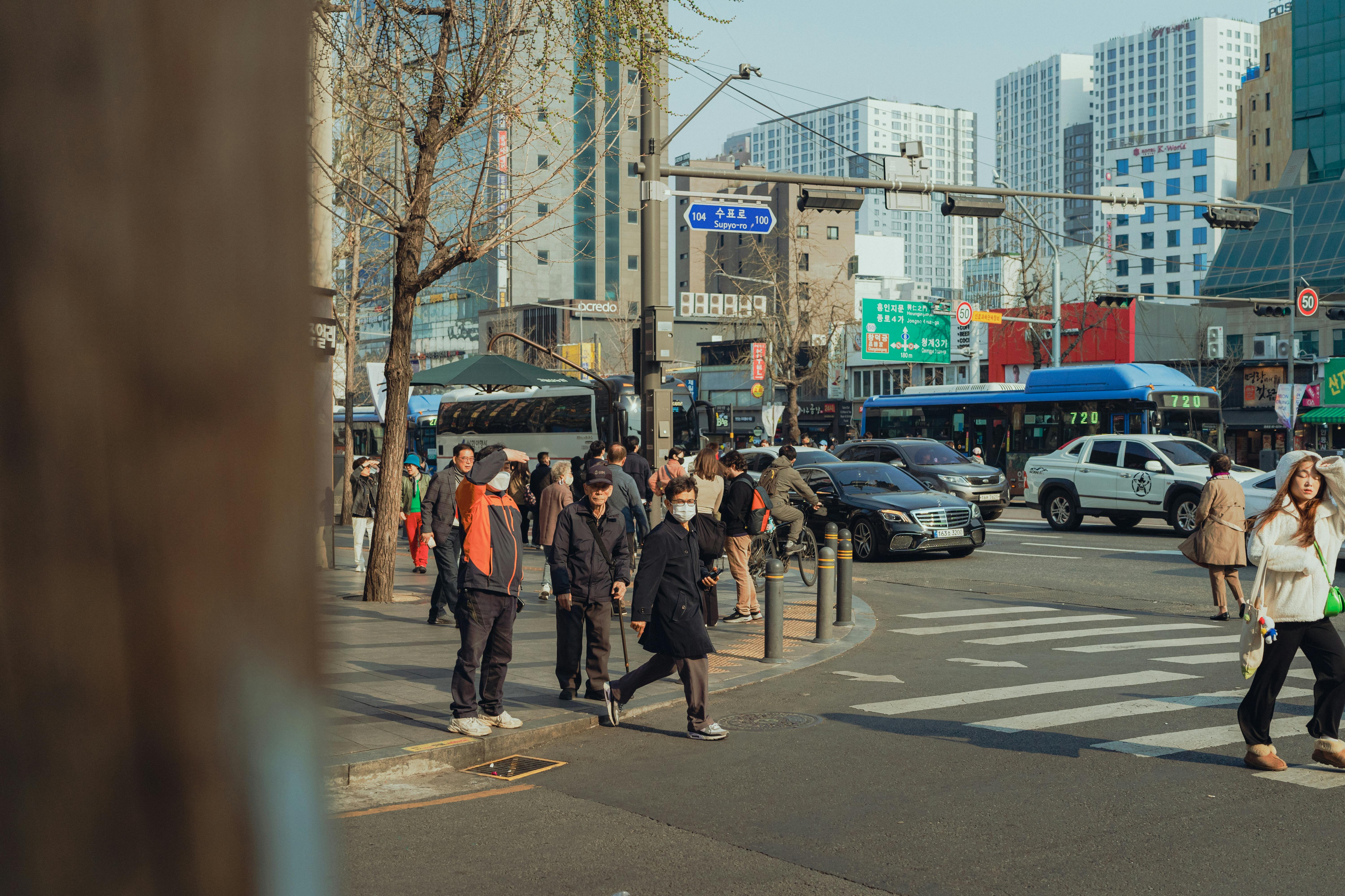 Vibrant street scene in Seoul, South Korea captures city life and urban architecture.