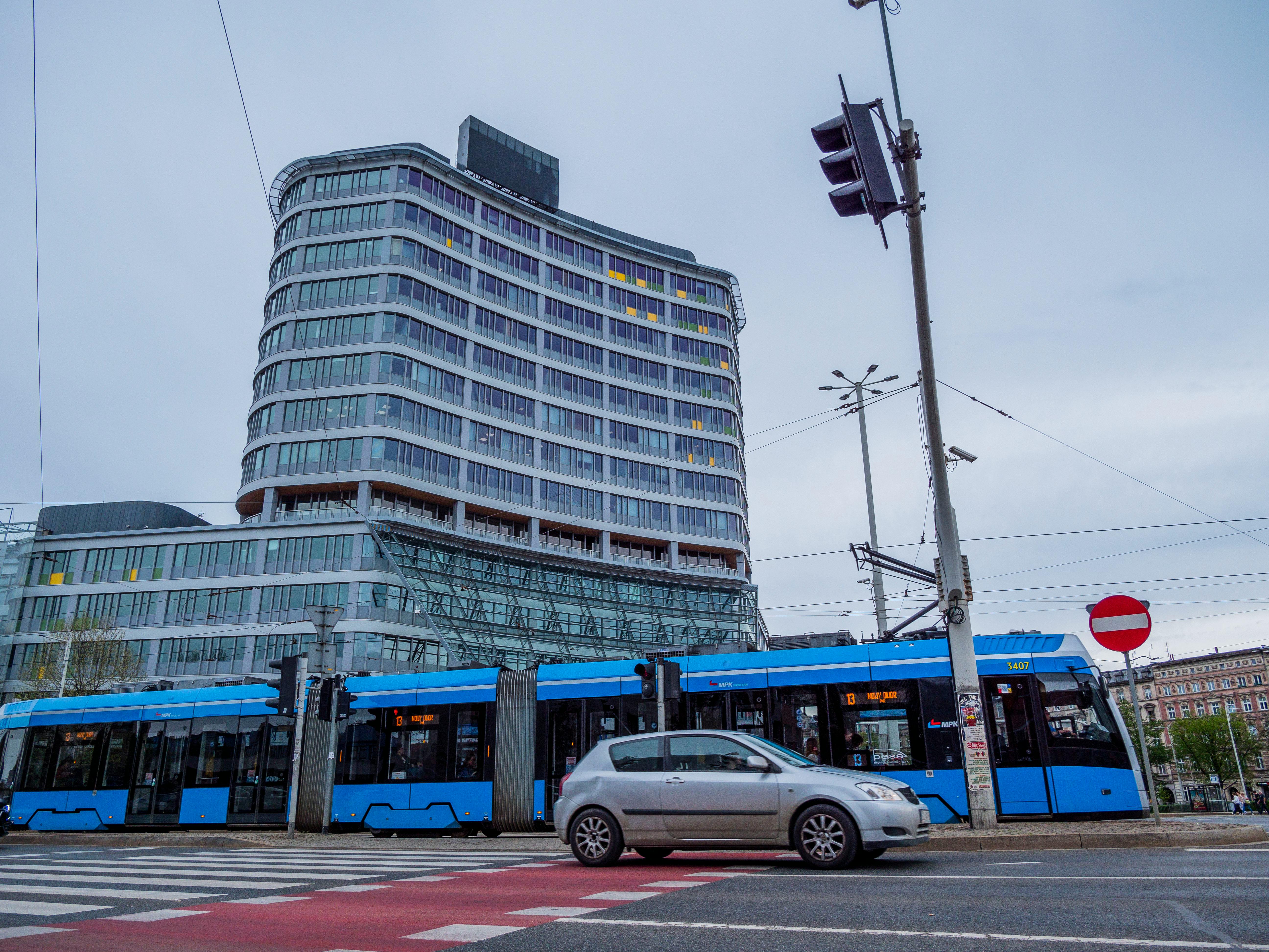 Allianz to transfer commercial cyber insurance business to Coalition in new partnership — Photo by SHOX ART on Pexels