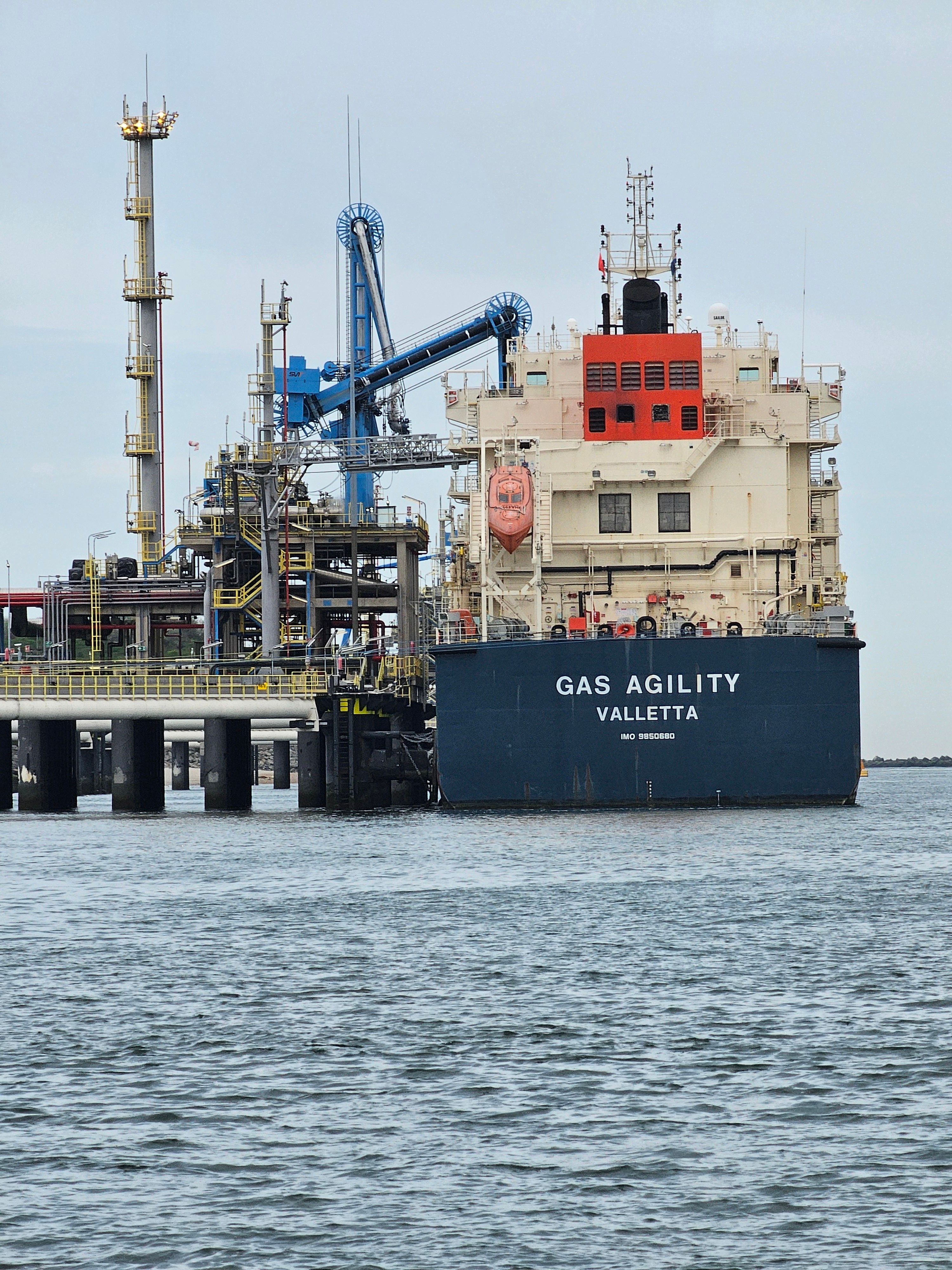 Tanker Ship Docked at Maasvlakte Rotterdam · Free Stock Photo