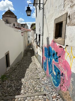 Évora