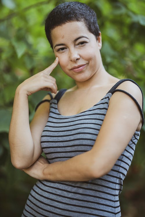 Free Woman in Gray and Black Striped Scoop-neck Tank Top Stock Photo