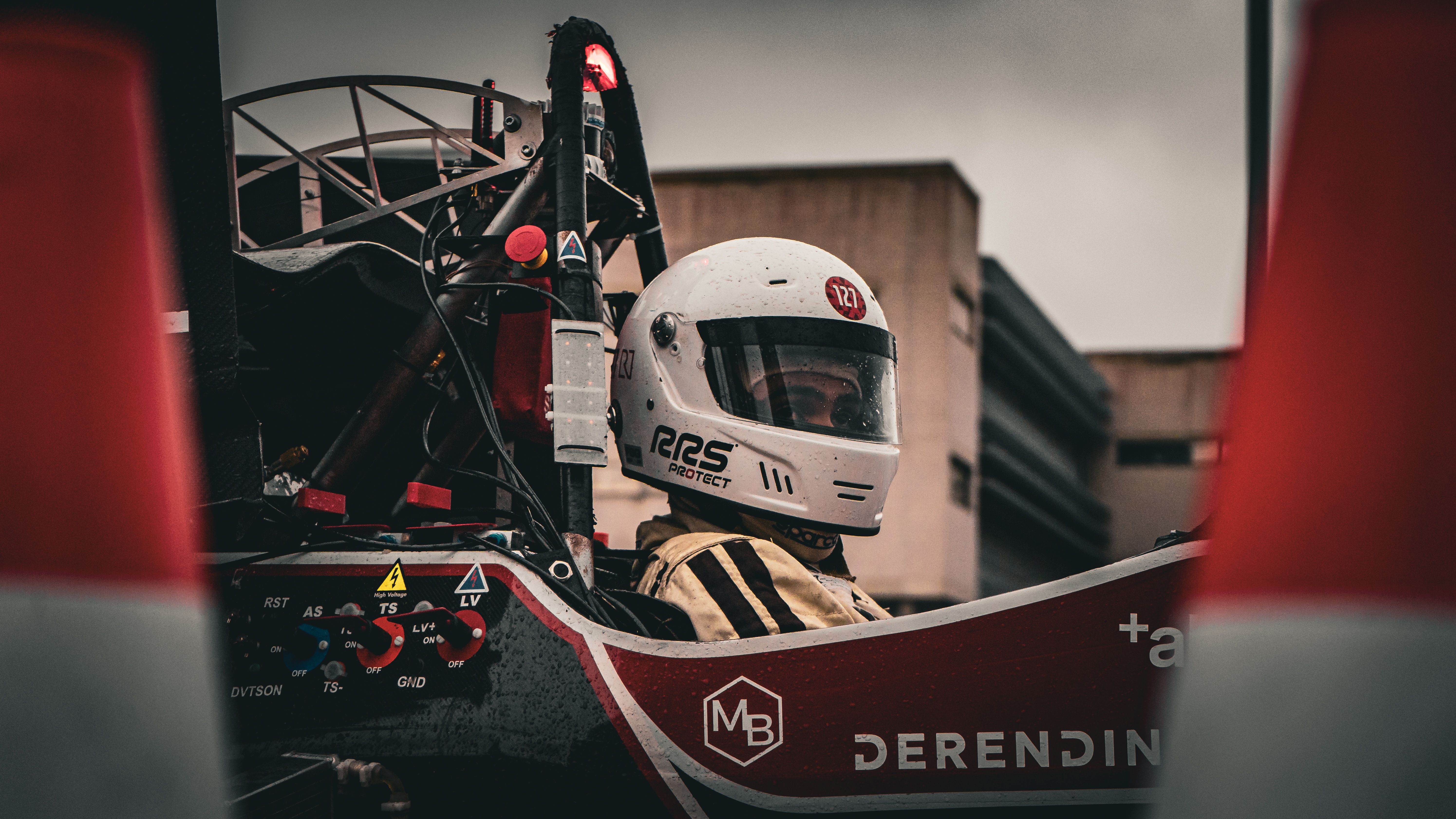 10 Motorsport Racing Myths Debunked: Data, Careers & Safety Insights