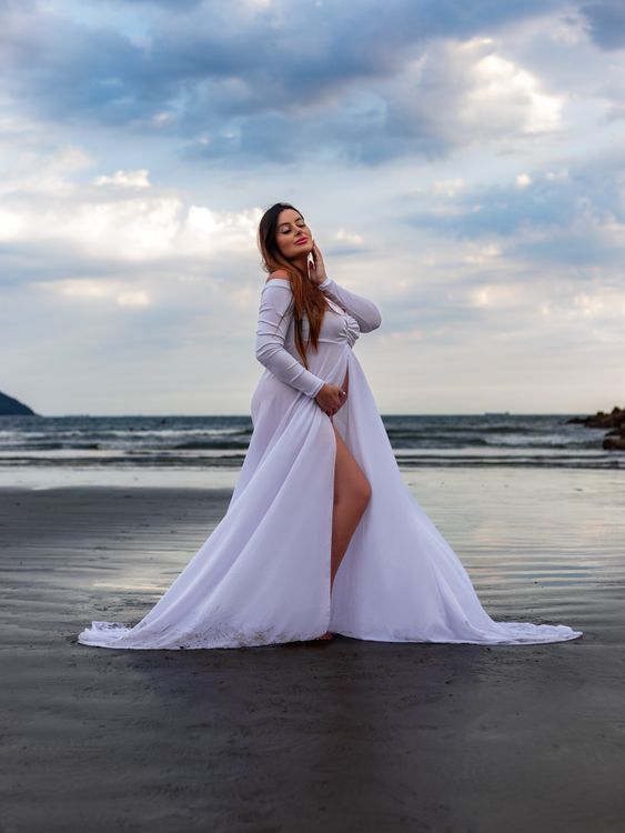 vintage beach wedding dresses Sexy See Through Thigh Split Beach Wedding Dresses Beaded Vintage Bridal Dress AWD1304 main image 1