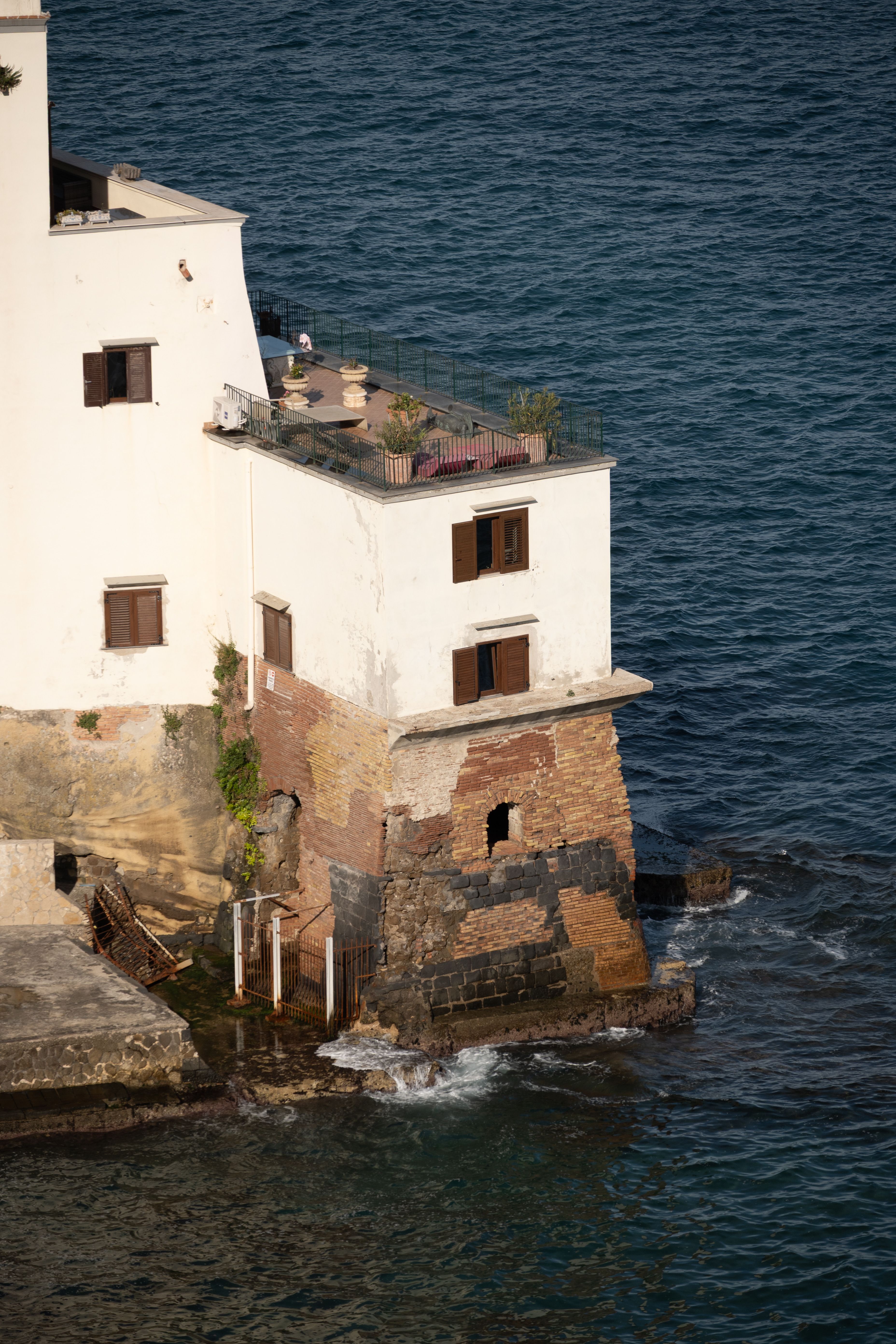 Seaside House on Mediterranean Coastline · Free Stock Photo