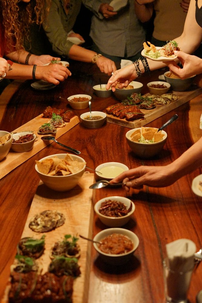 Sharing Food Photos, Download The BEST Free Sharing Food Stock Photos ...