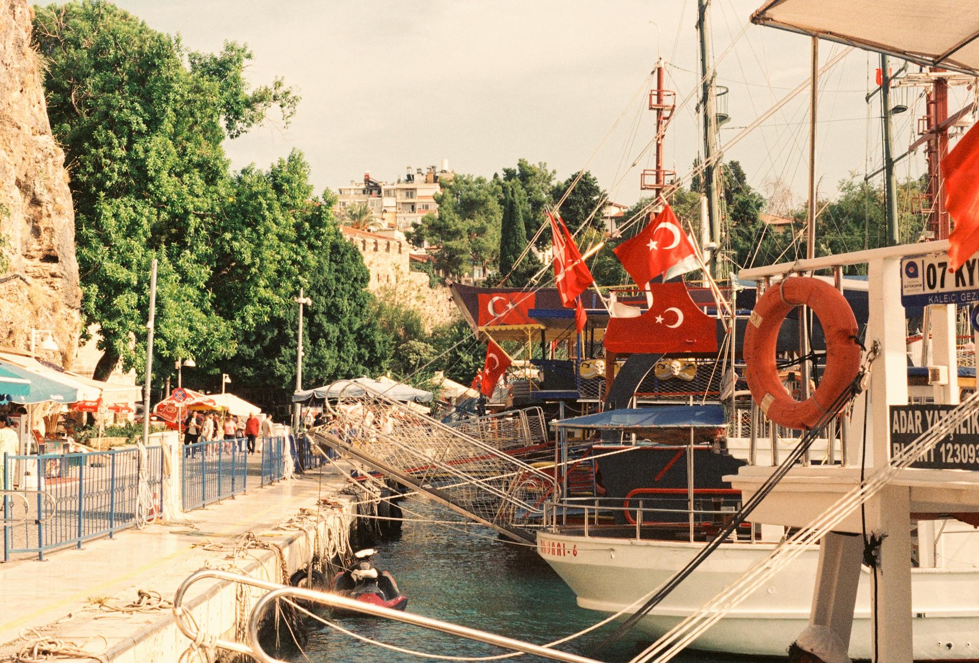 boats with turkish flags docking