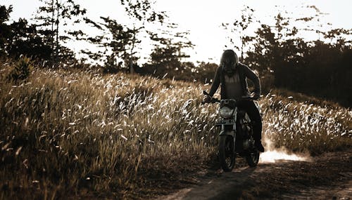 Безкоштовне стокове фото на тему «байкер, велосипед, вершник»