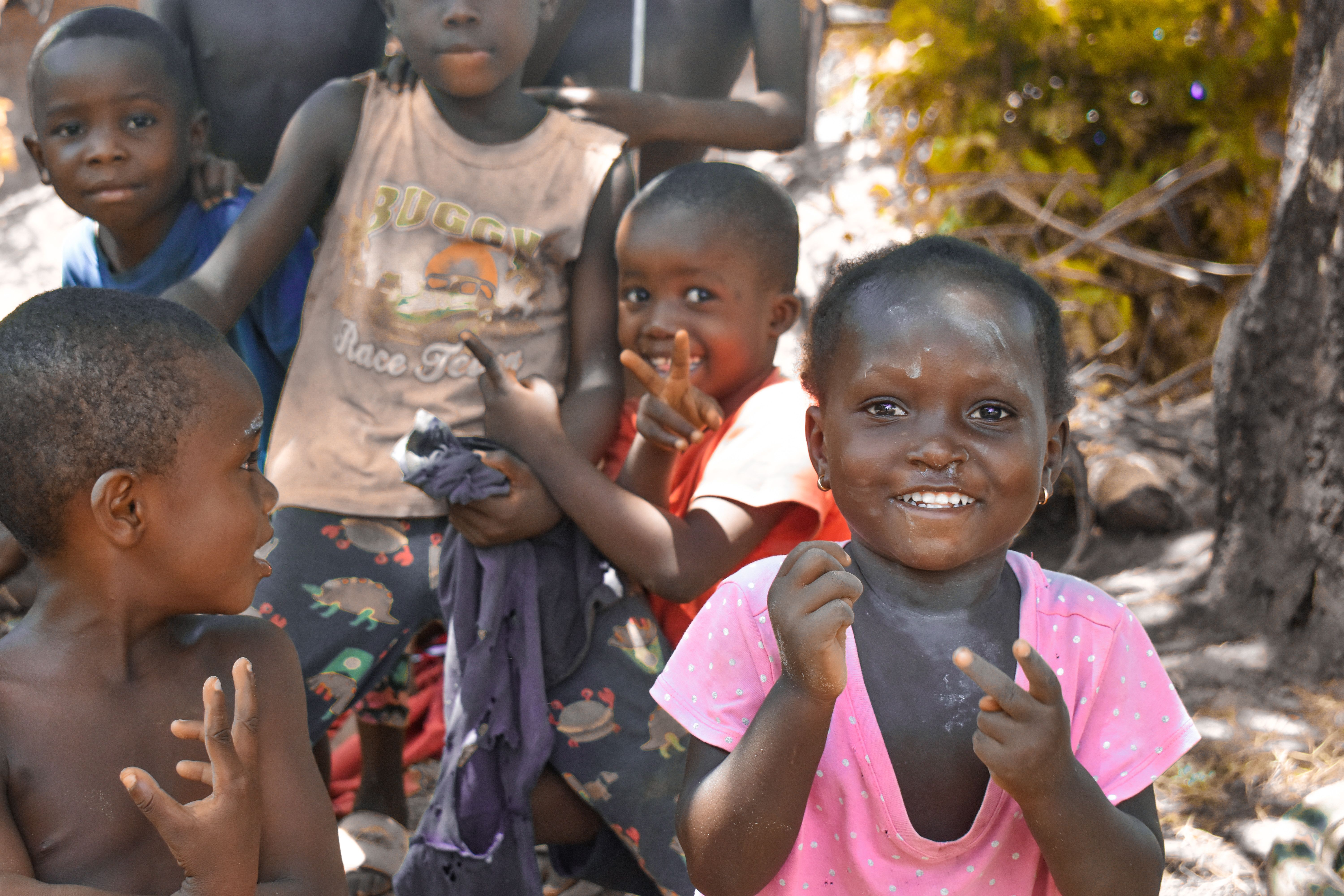 Enfants libériens souriant