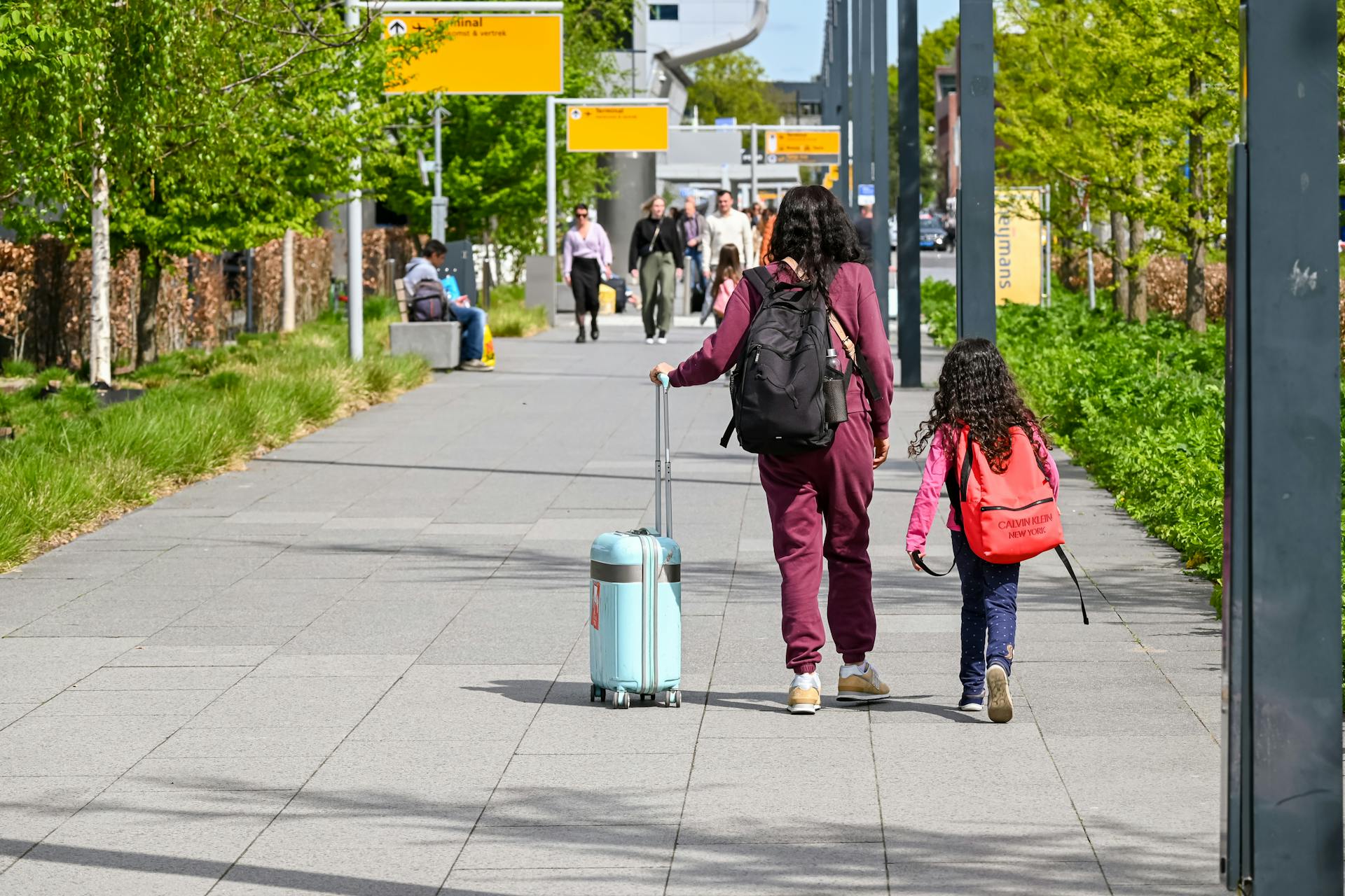 Mother and daughter on their way to the airport