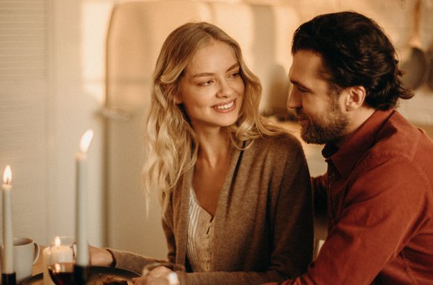 privacy protection in online dating apps with secure messaging interface