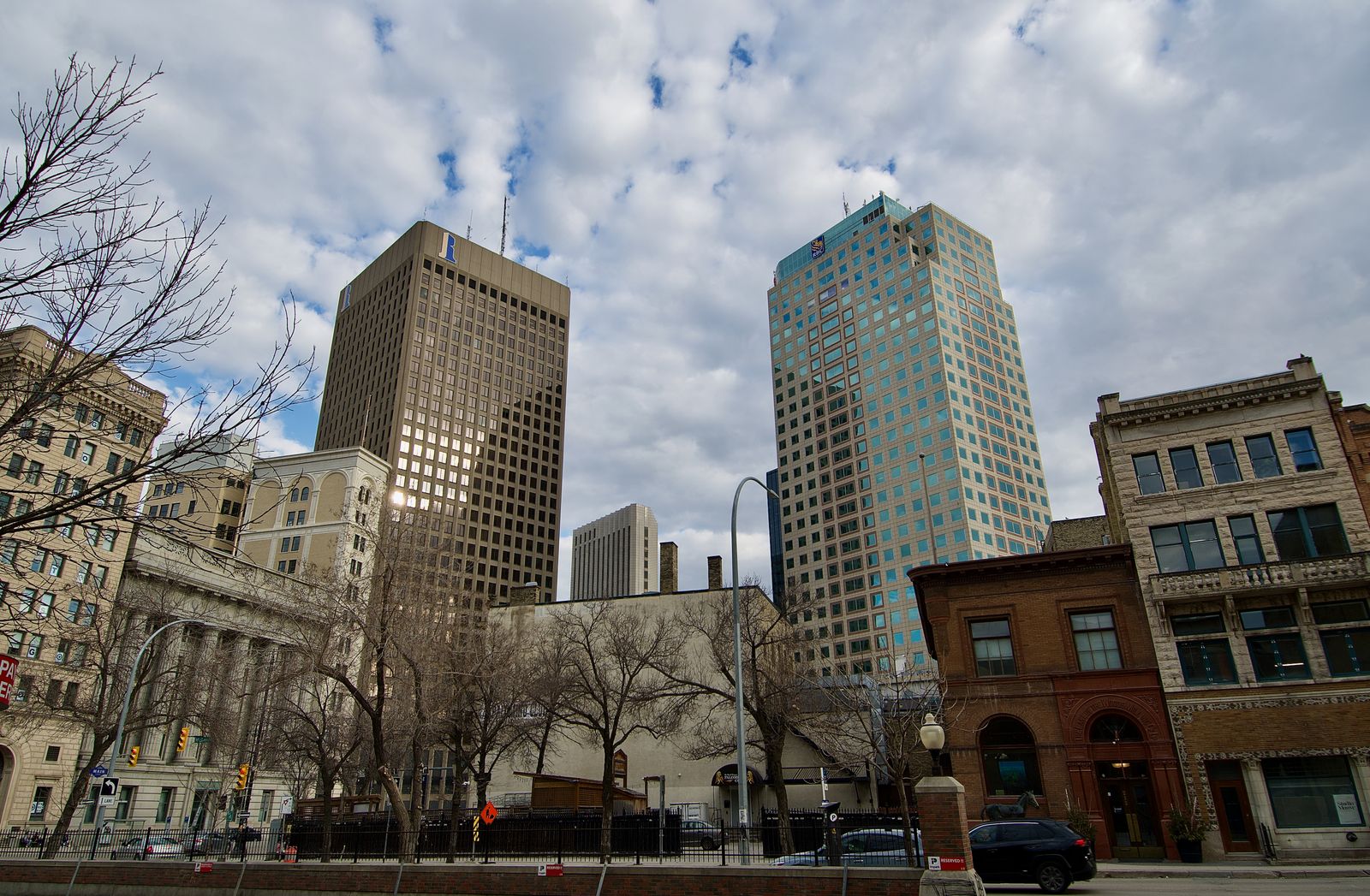 Pros and Cons of Living in Winnipeg