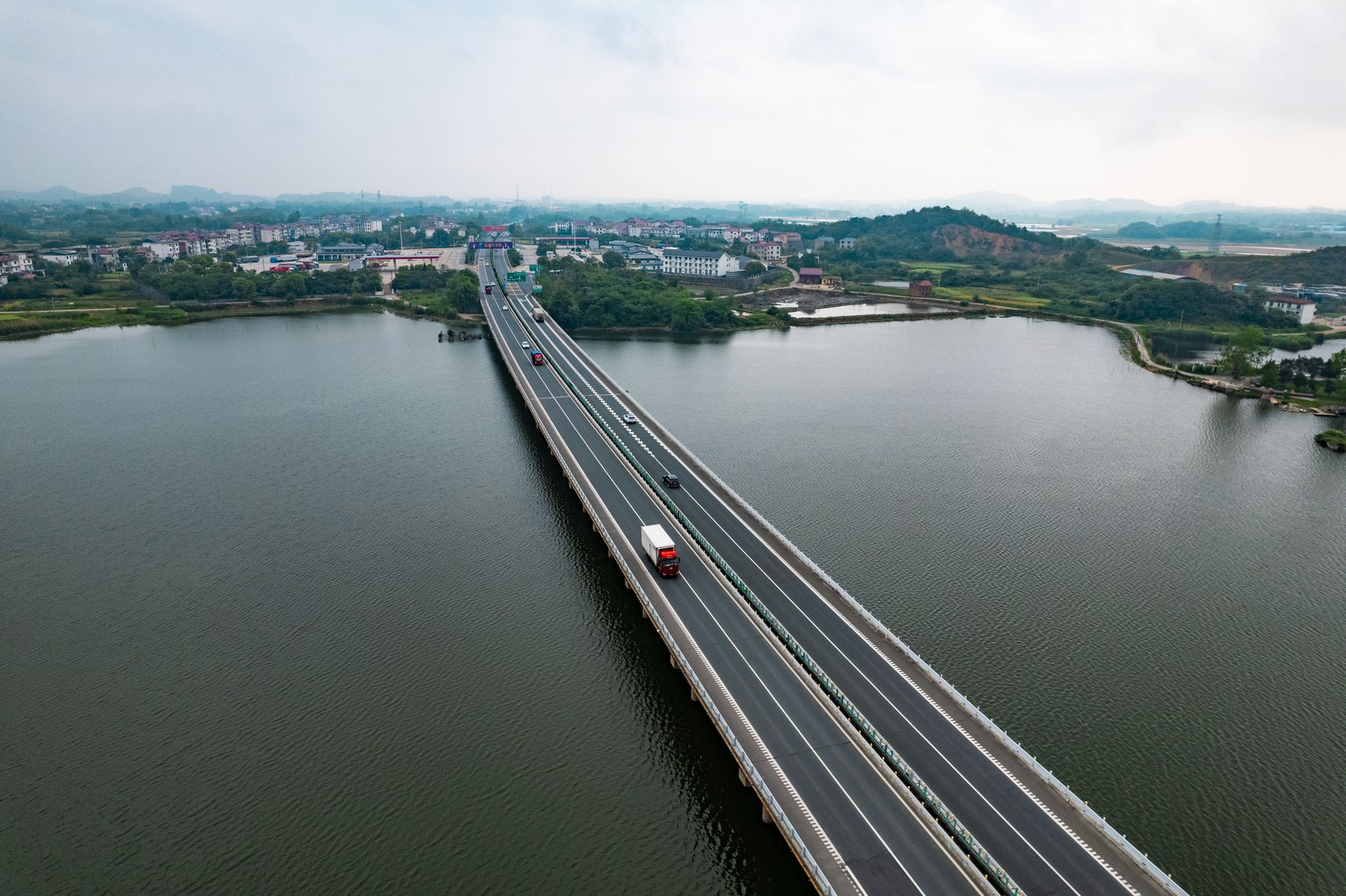 zero emission highway corridor China electric truck swap station