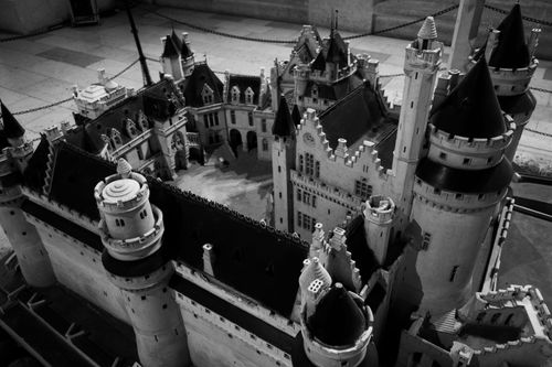 Free Black and white aerial shot of a Château de Pierrefonds architectural model in France. Stock Photo