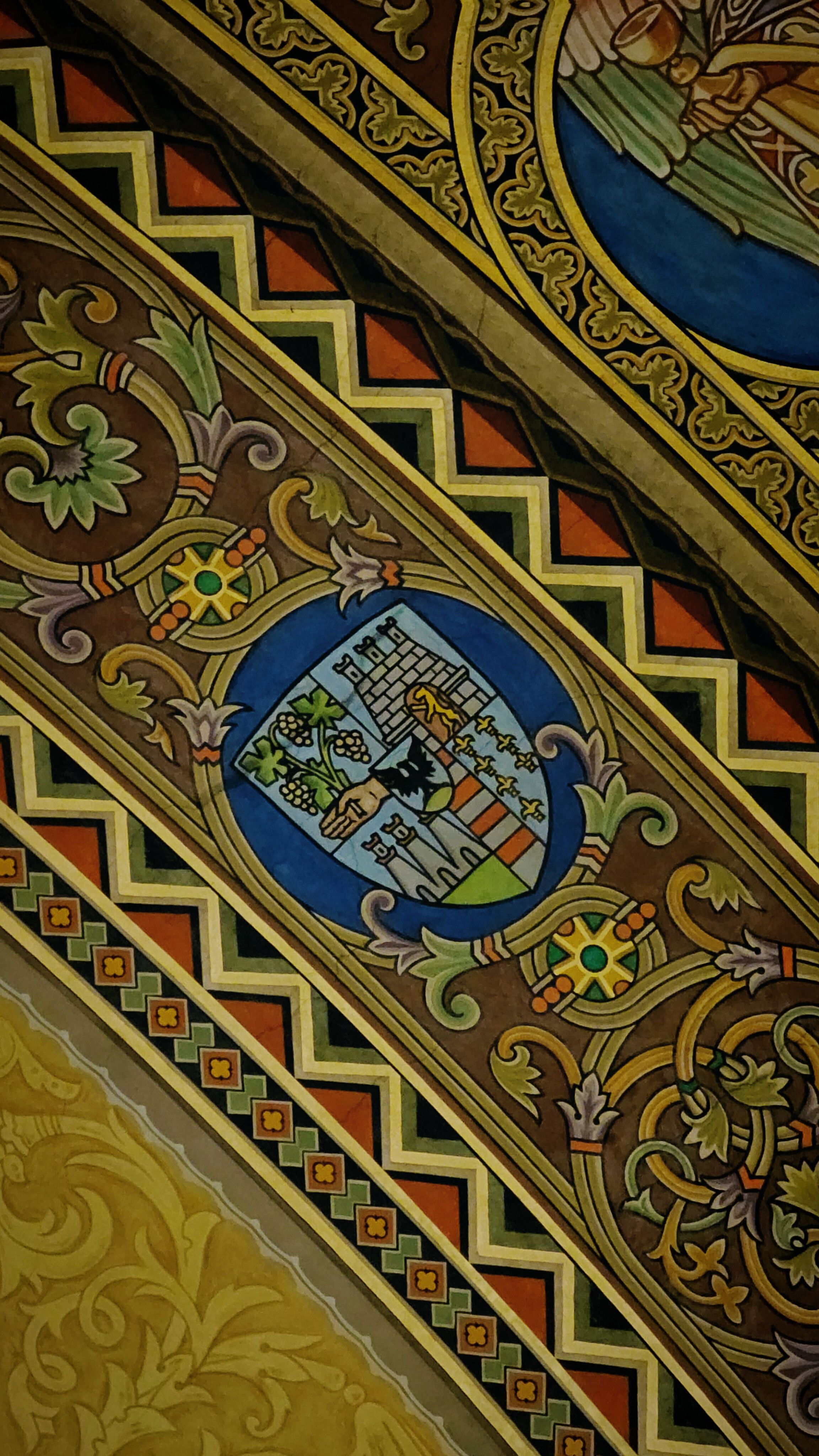 Intricate Architectural Ceiling Design with Heraldic Symbols · Free ...