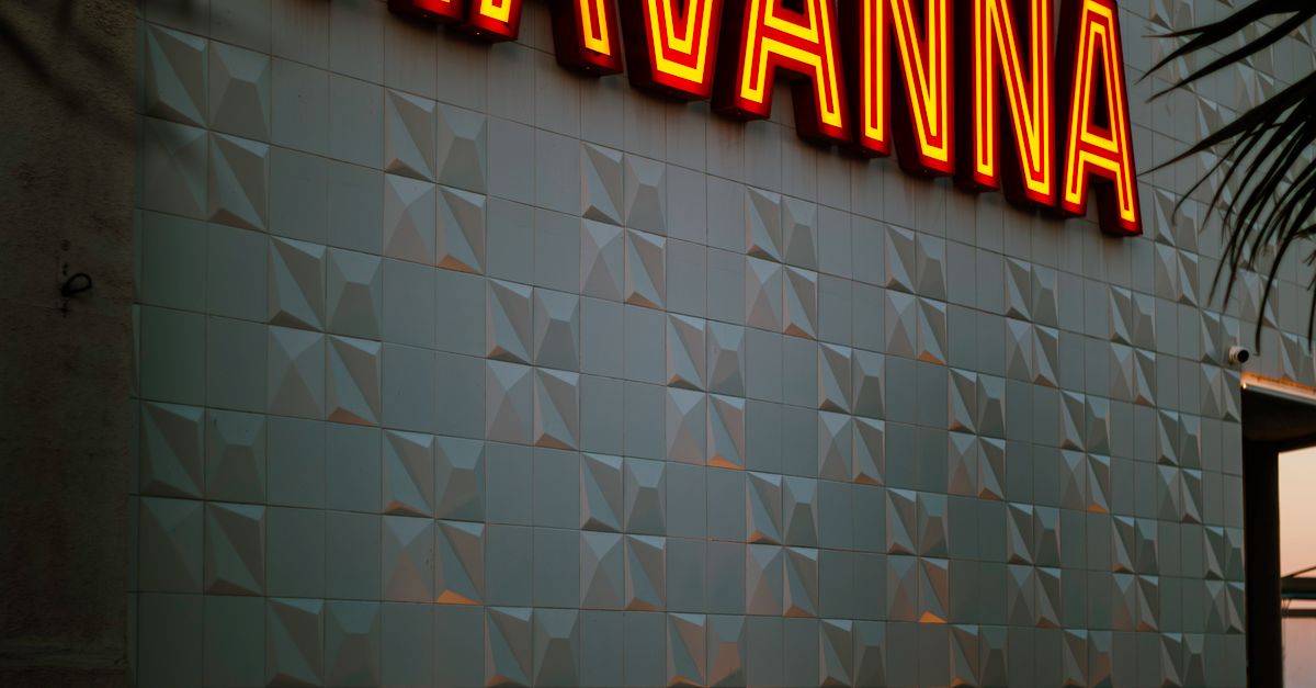 Storefront Lettering Night Havanna Storefront Signage at Night · Free Stock Photo