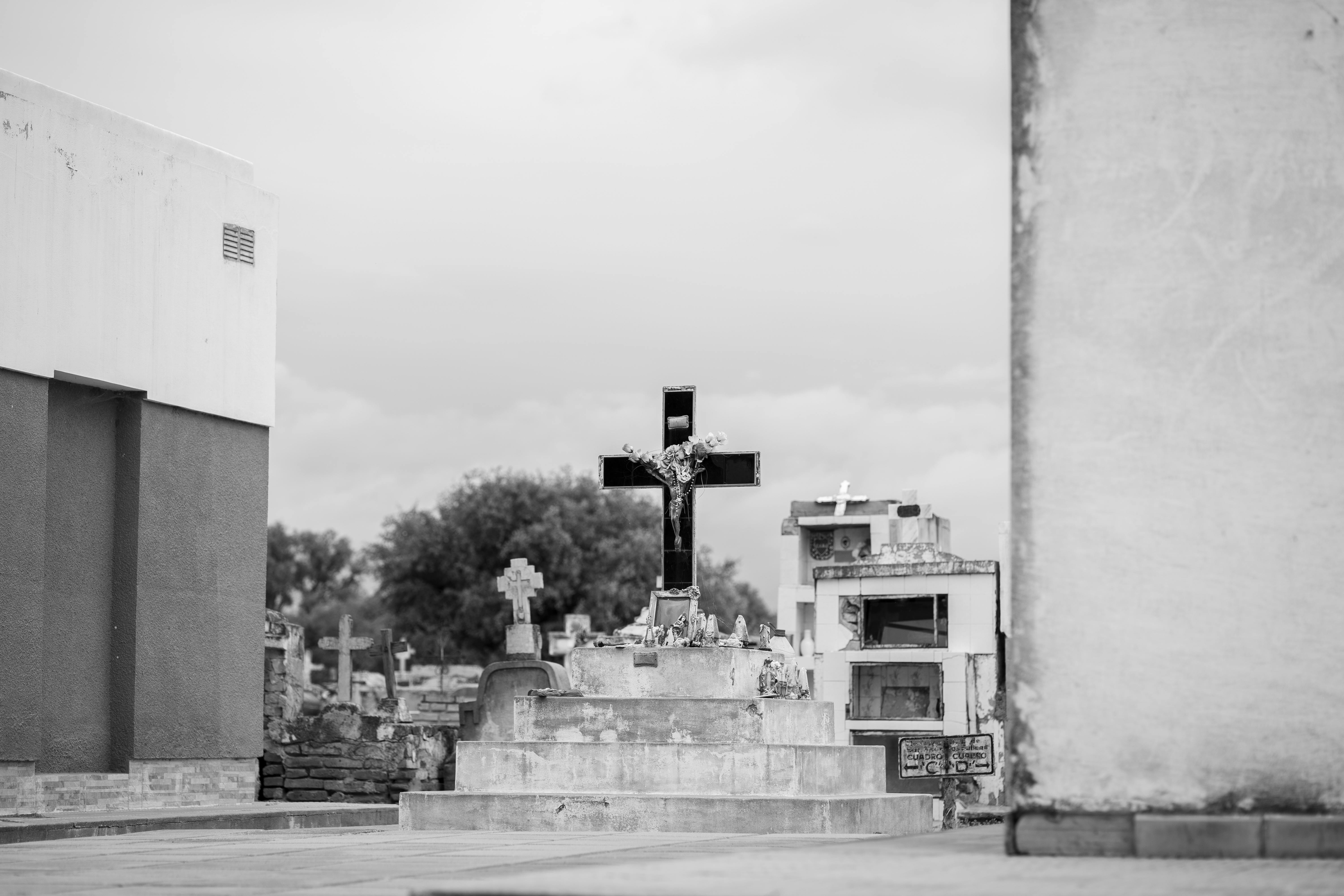 Gratuit Image en noir et blanc d’un ancien cimetière de San José de Las Salinas, Cordoue, Argentine. Photos